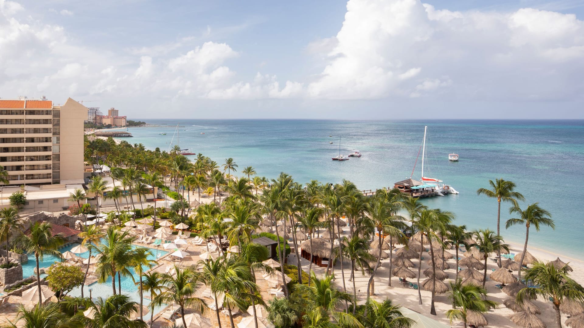 3/4 Hyatt Regency Aruba Resort Spa and Casino Ocean Courtyard View