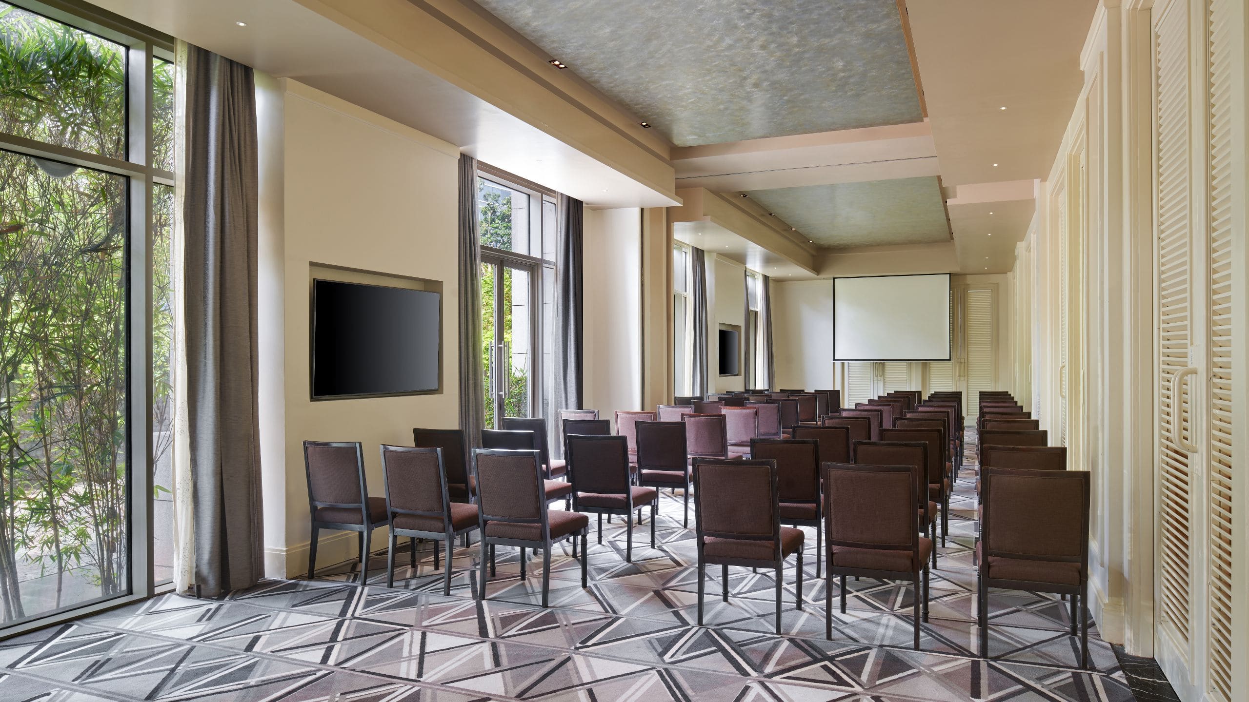 Park Hyatt Chennai Apartment Gallery Theatre Setup