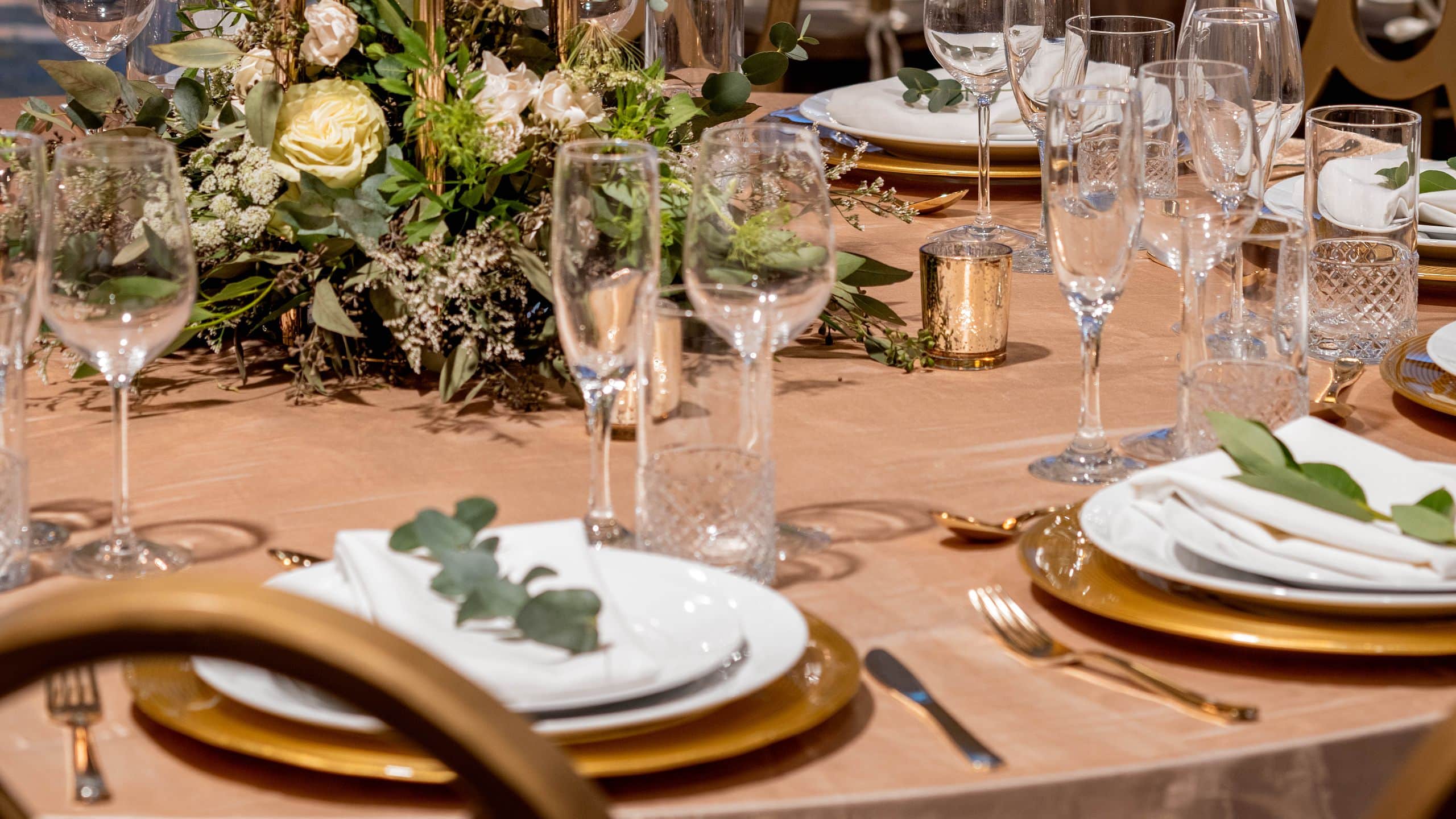 Hyatt Centric French Quarter New Orleans Banquet Table Detail Vertical