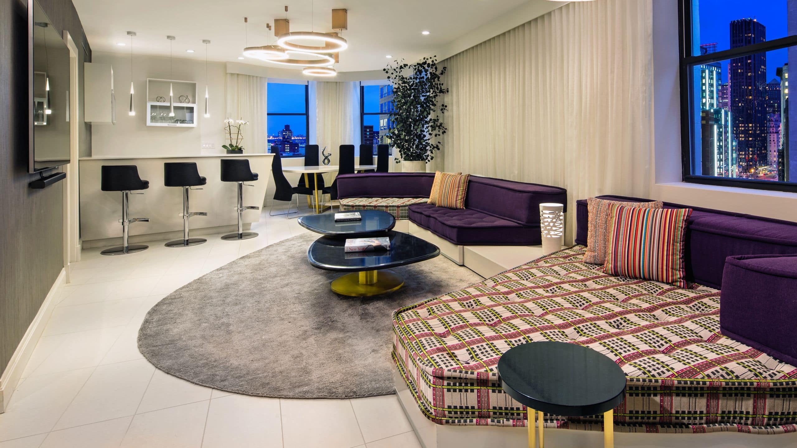 Dream Midtown  Presidential Living Room View