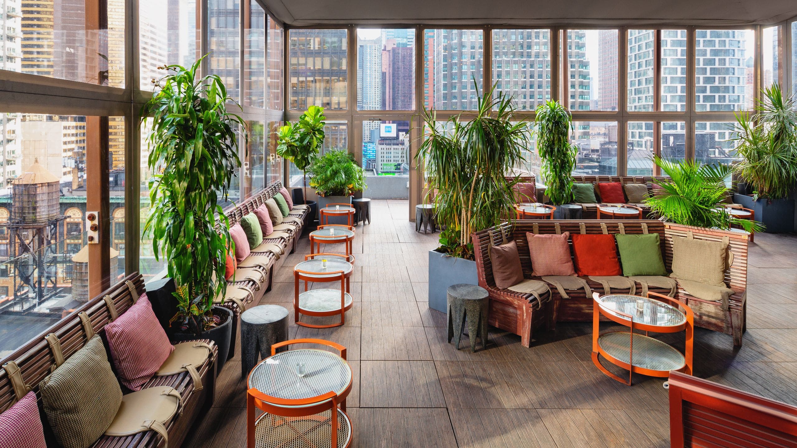 Dream Midtown Phd Terrace Indoor Seating