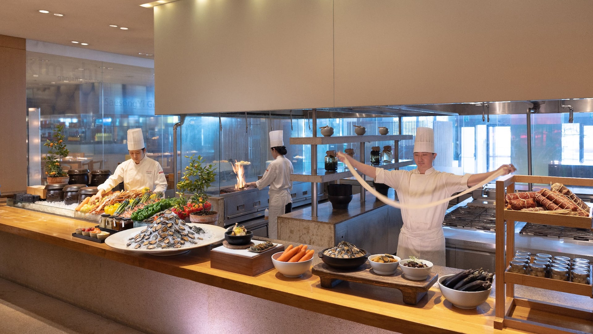 Grand Hyatt Incheon Abalone Buffet Side View