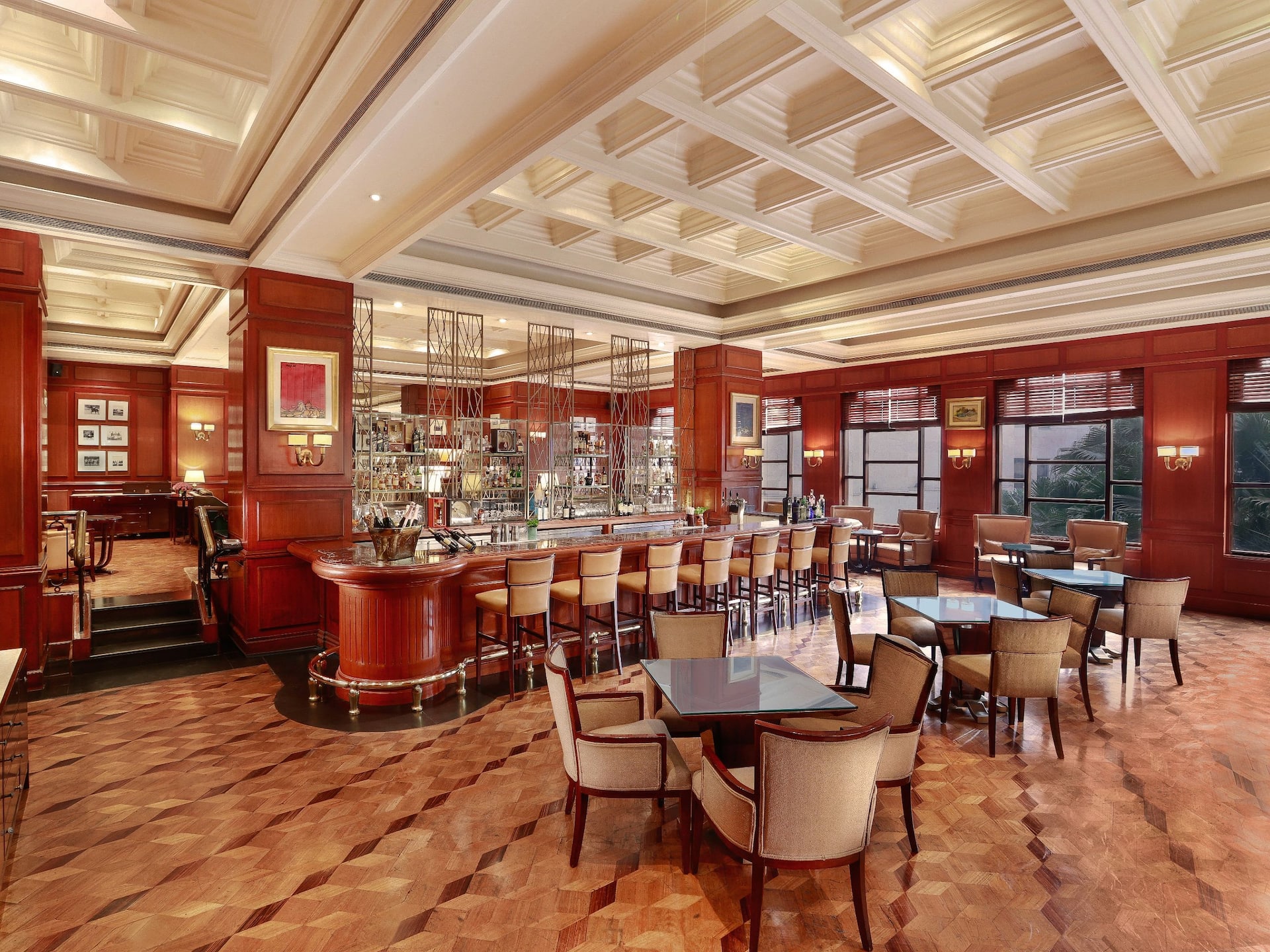 Hyatt Regency Delhi Polo Lounge