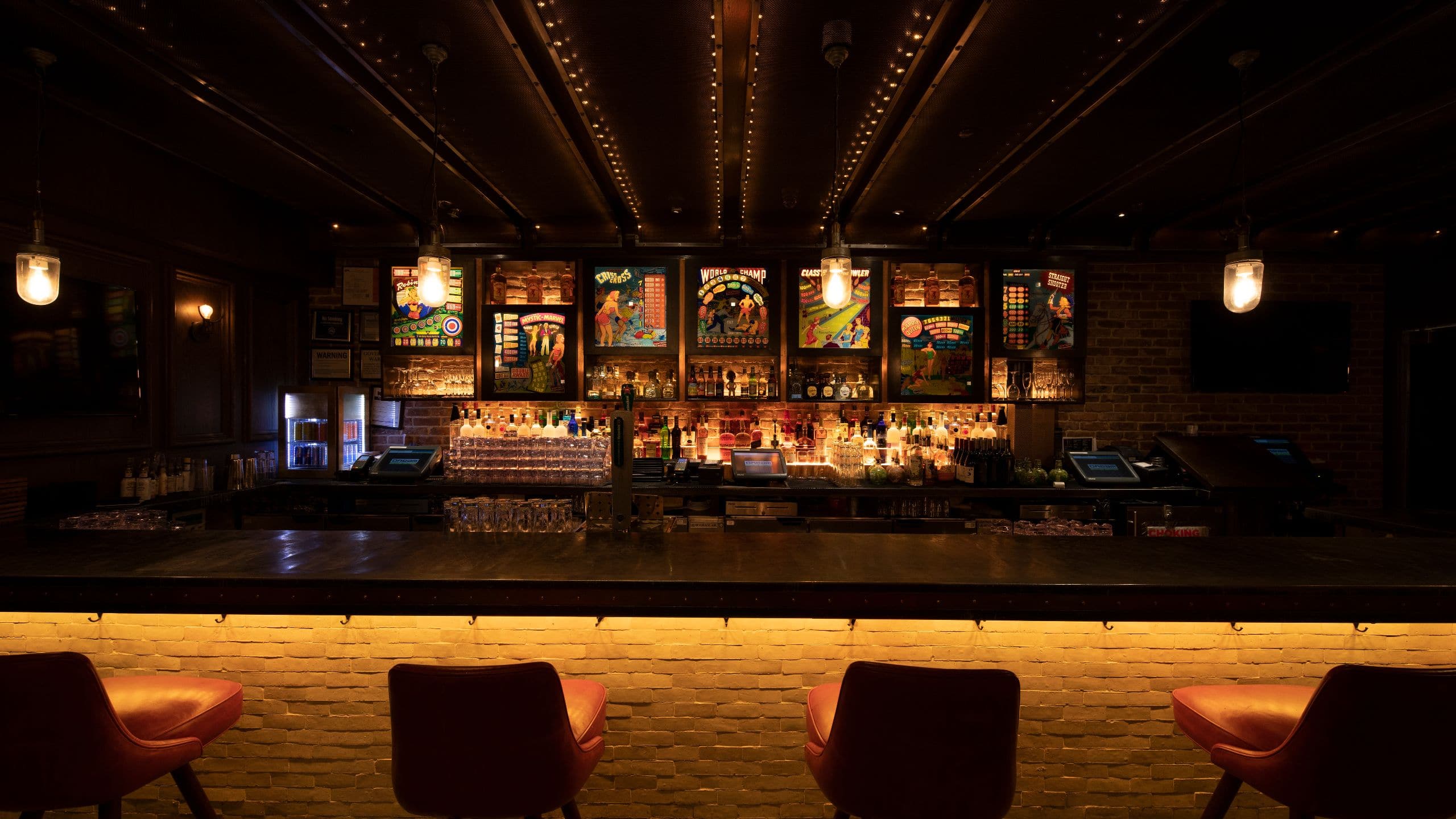 Dream Midtown Fishbowl Bar