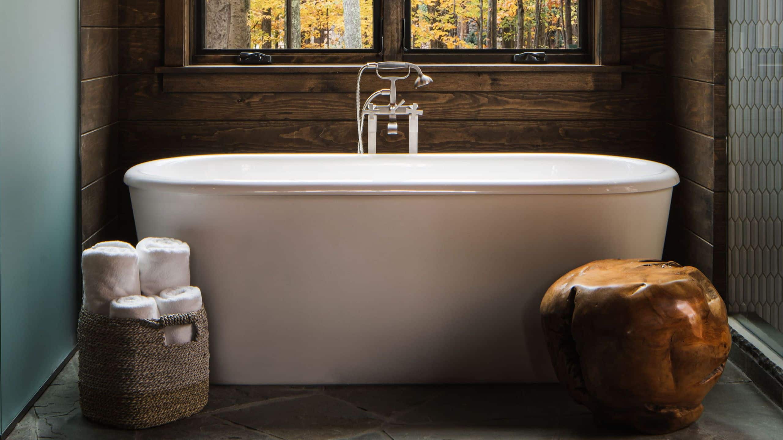 7 of 12 The Chatwal Lodge Stone Cottage Soaking Tub