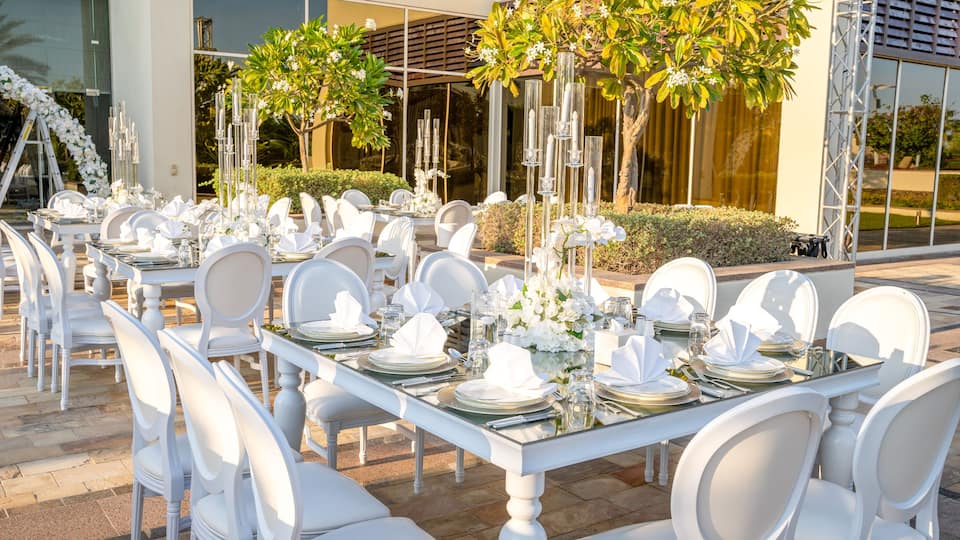Park Hyatt Hotel in Abu Dhabi Wedding Ceremony Table Arrangement