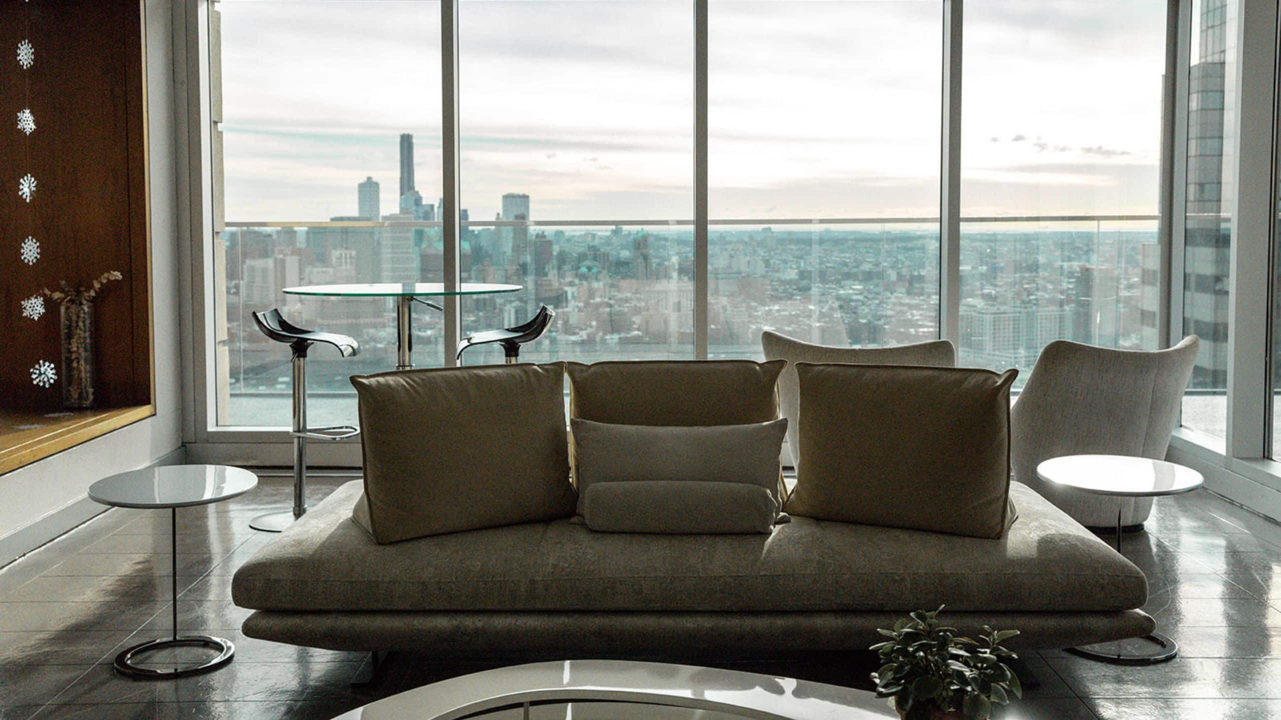 Hyatt Centric Wall Street New York Rooftop Lounge