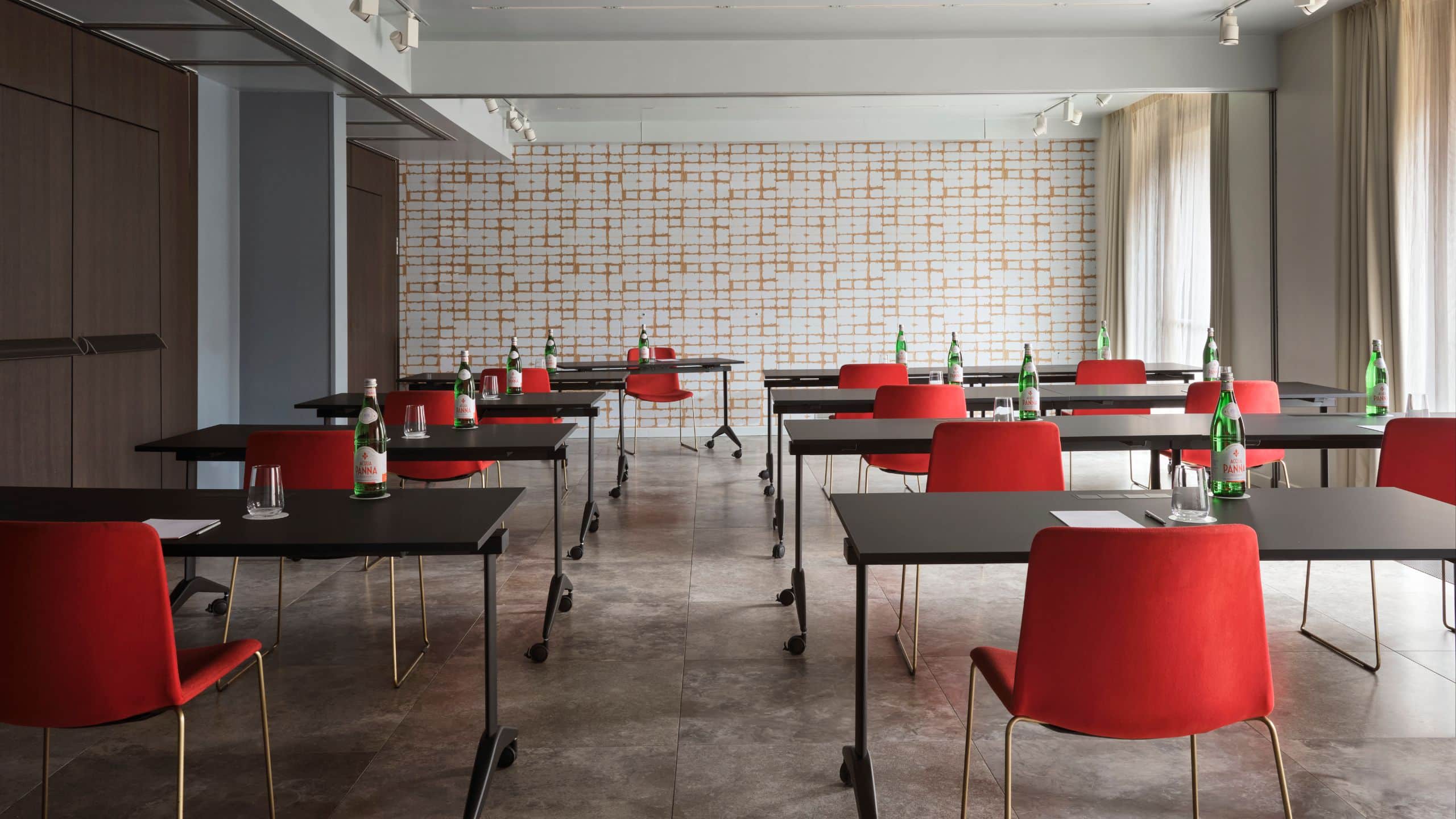 Hyatt Centric Murano Venice Meeting Room Classroom