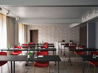 Hyatt Centric Murano Venice Meeting Room Reverse