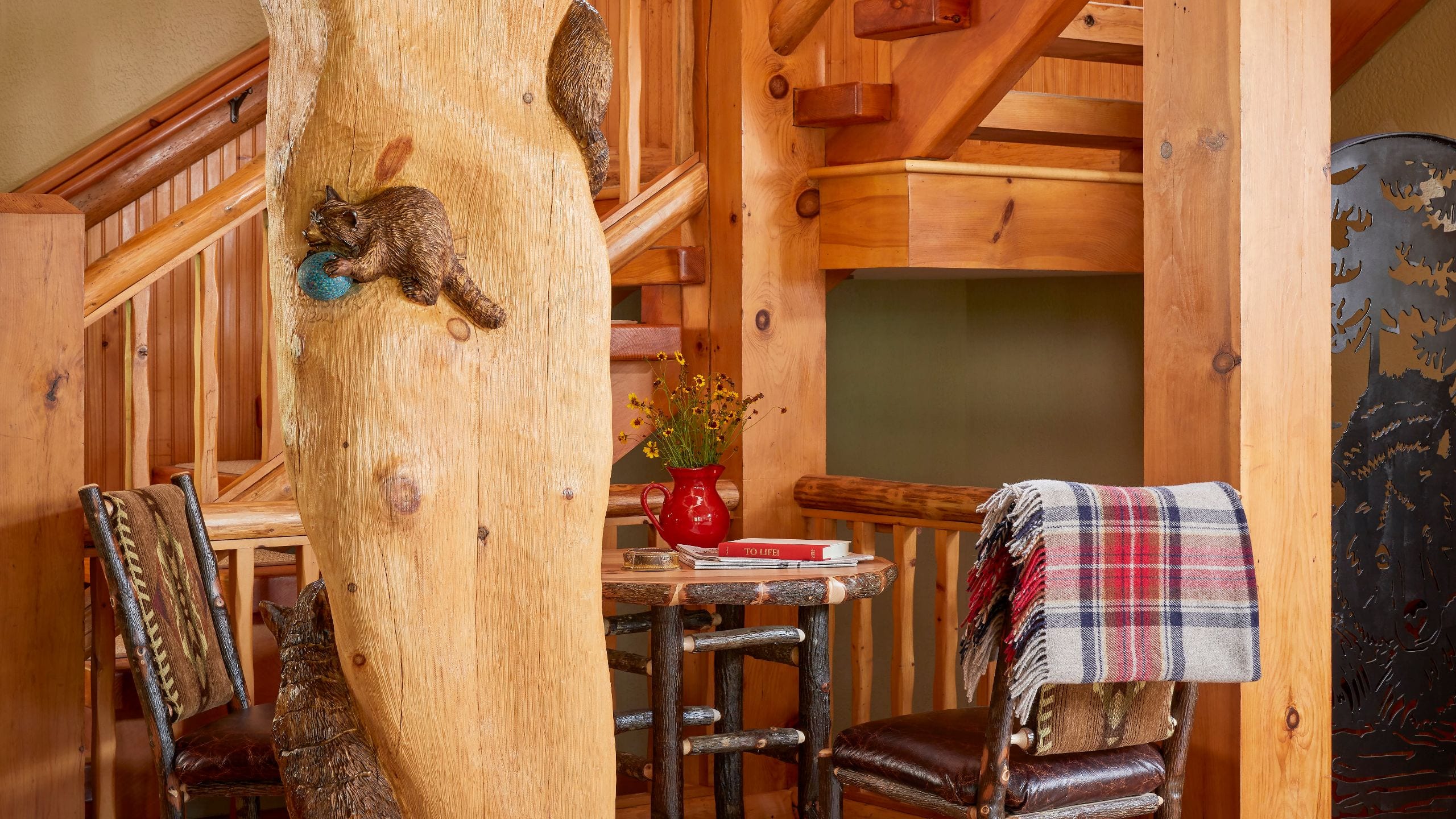 6 of 8 The Chatwal Lodge Sunset Sitting Table Landscape