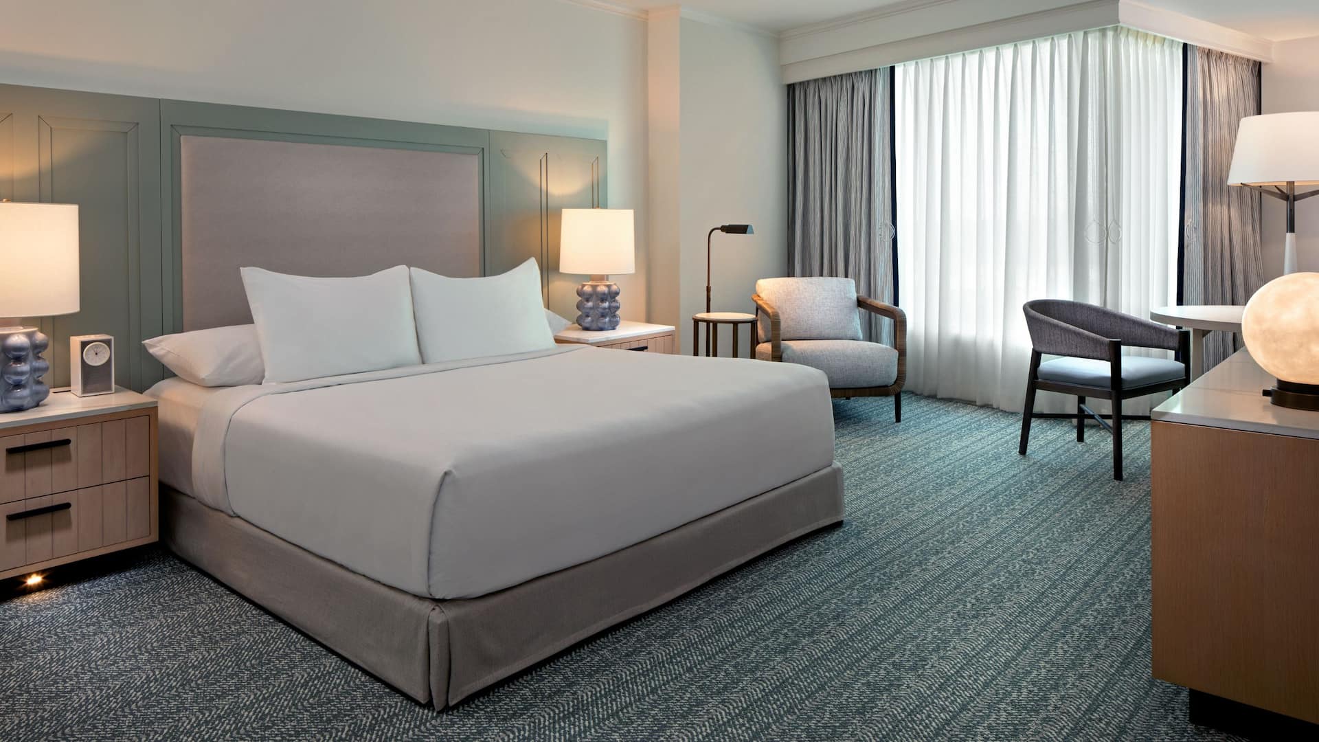 Grand Hyatt Tampa Bay Ada Accessible Guestroom Bed