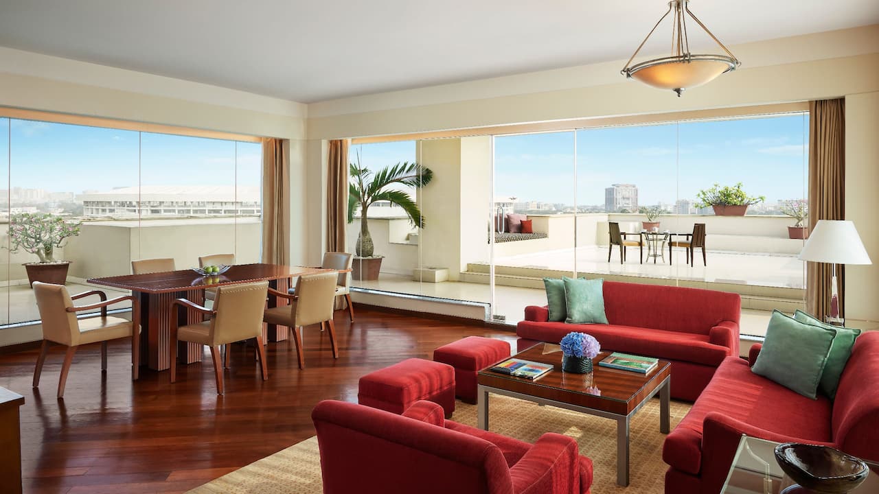 Diplomatic Suite Living Room