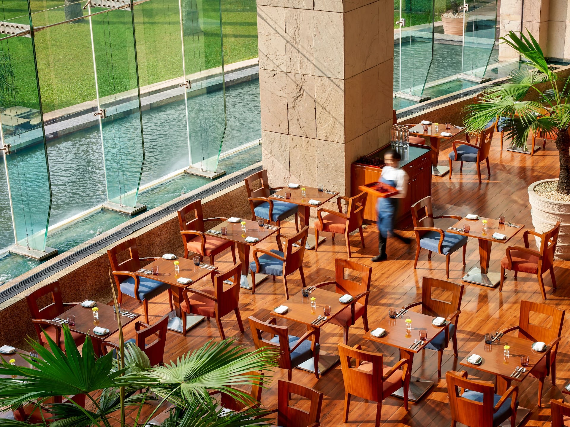 Hyatt Regency Kolkata Waterside Cafe Dining Tables Detail