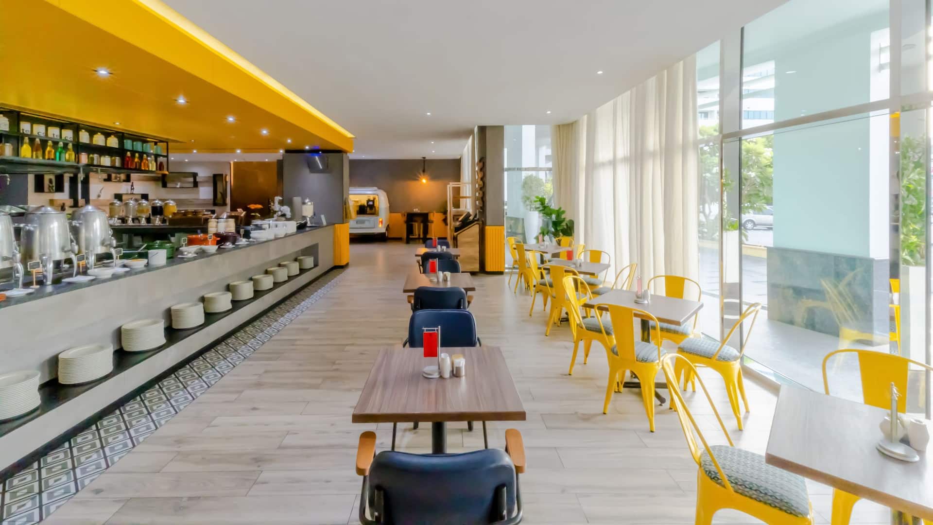 Hyatt Place Dubai Al Rigga Focus Restaurant Seating Area
