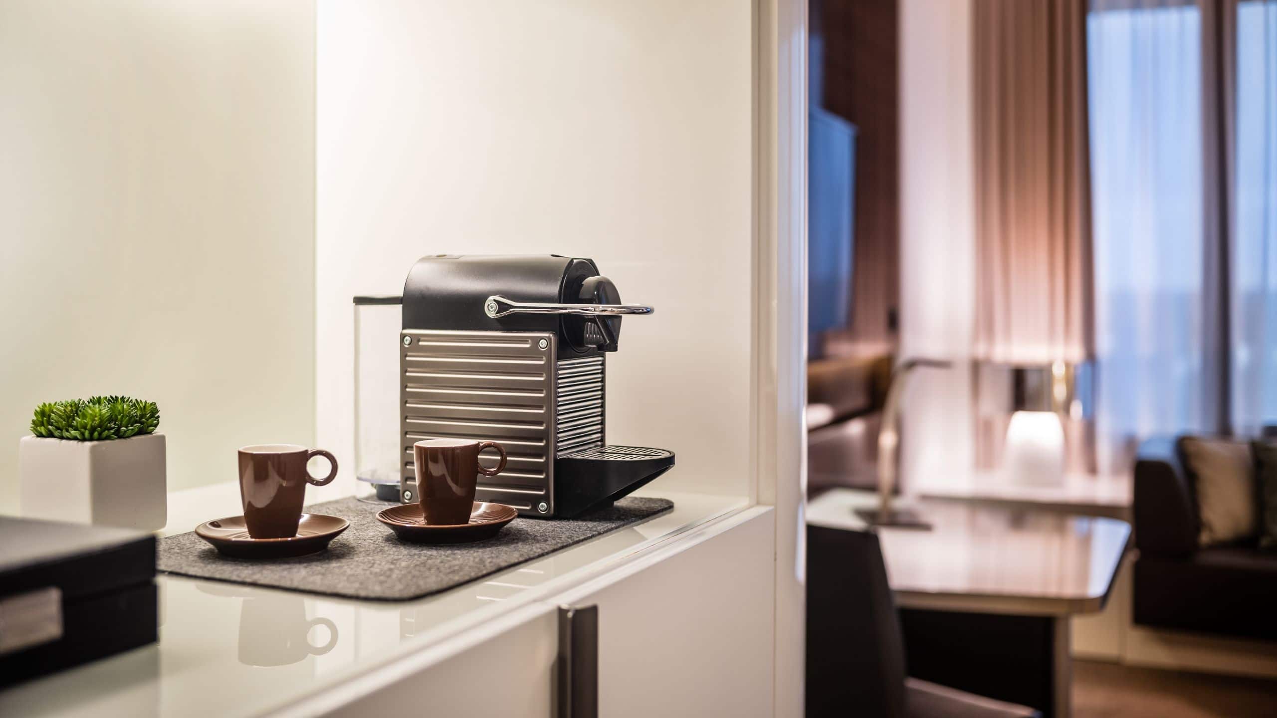 3/5 Lindner Congress Hotel Dusseldorf One Queen Bed Deluxe Coffee Machine