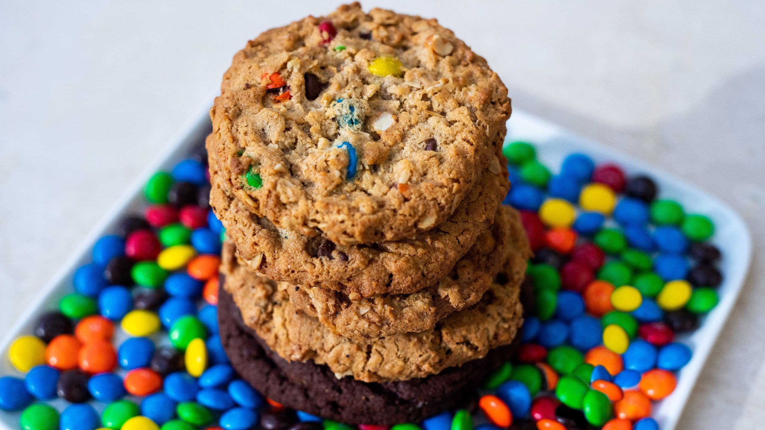 Hyatt Regency Columbus Monster Cookies With Chocolate Base
