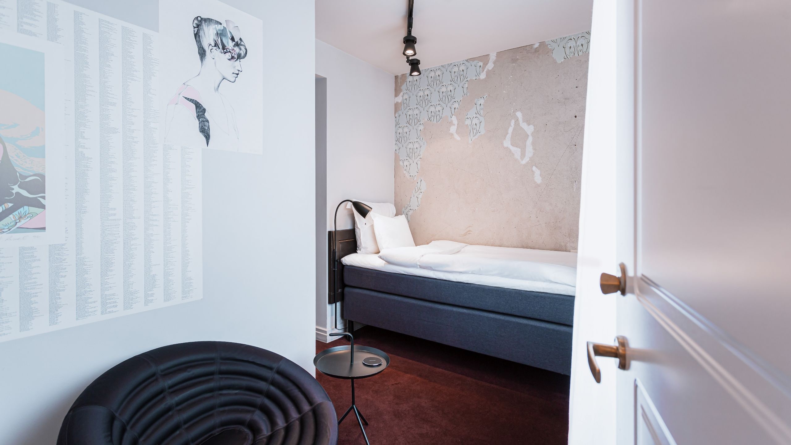 2 von 5 Story Hotel Riddargatan Single Room View