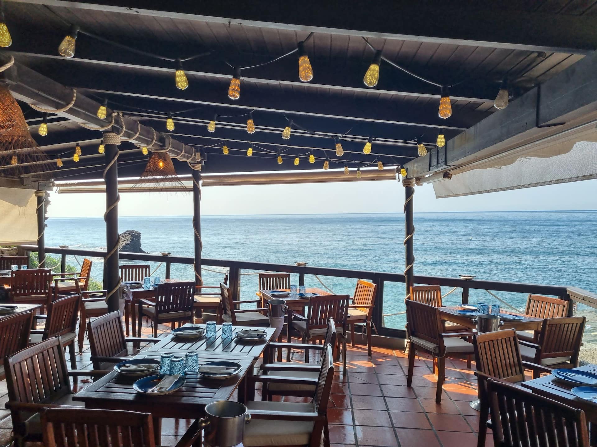Grand Hyatt La Manga Club Golf & Spa La Cala Beach Restaurant Dining Tables