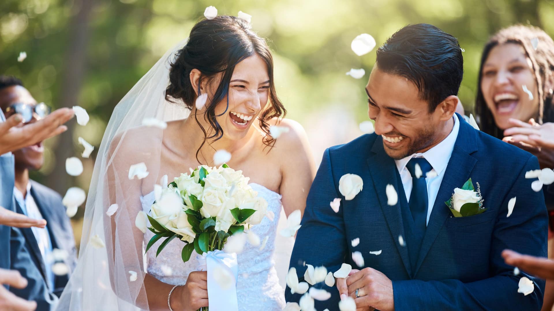 Hyatt Place Toronto/Mississauga Centre Wedding Couple