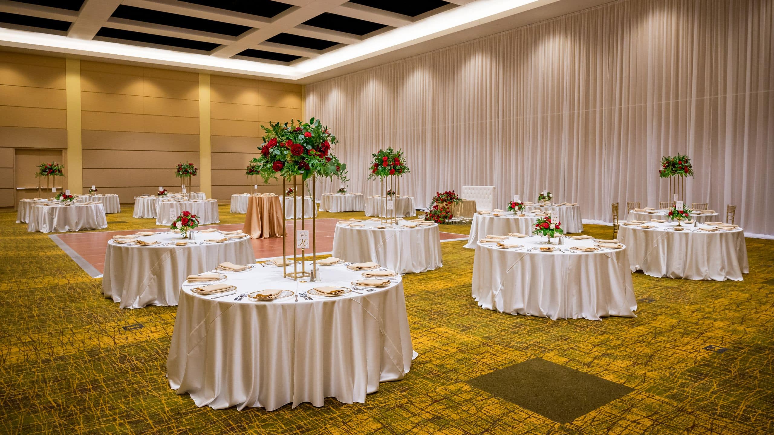 Hyatt Regency Green Bay Wedding All Tables