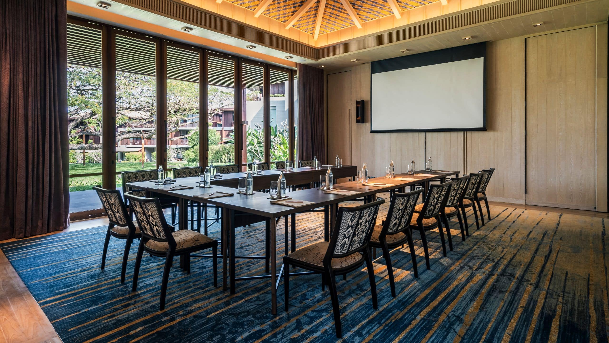 Andaz Pattaya Jomtien Beach Garden Pavilion U-Shaped