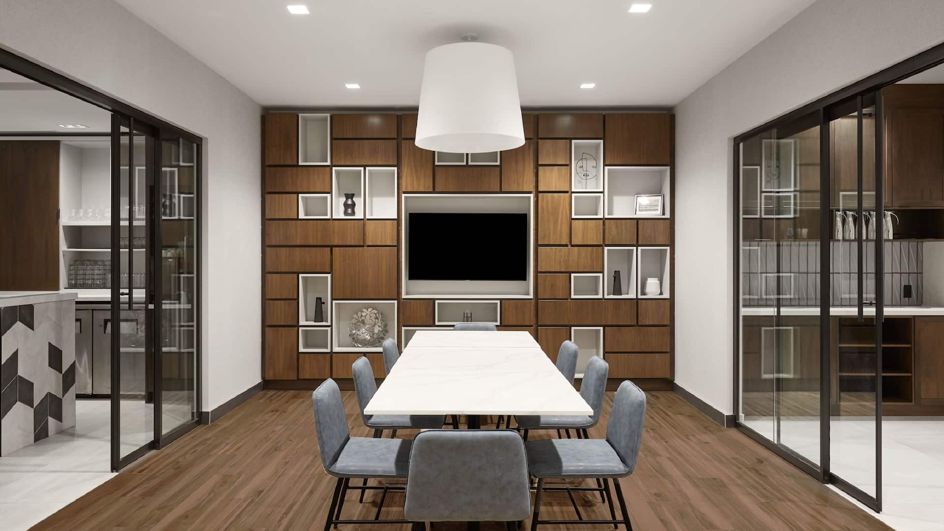 1 of 1 Hyatt Place Montréal – Downtown Meeting Room White Studio