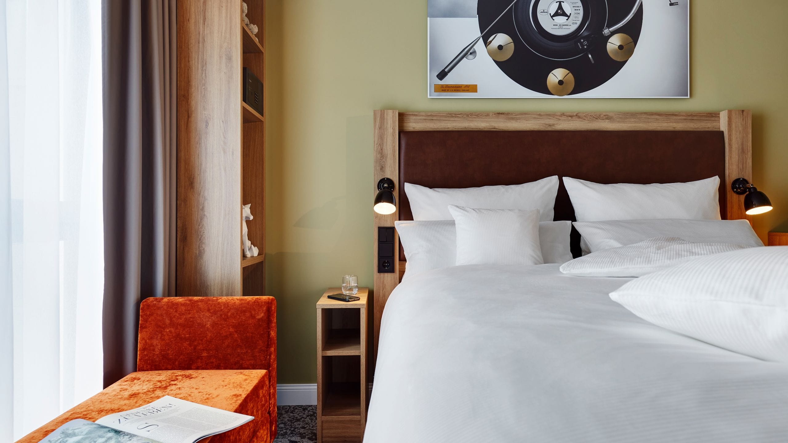 me and all hotel hannover One Double Bed