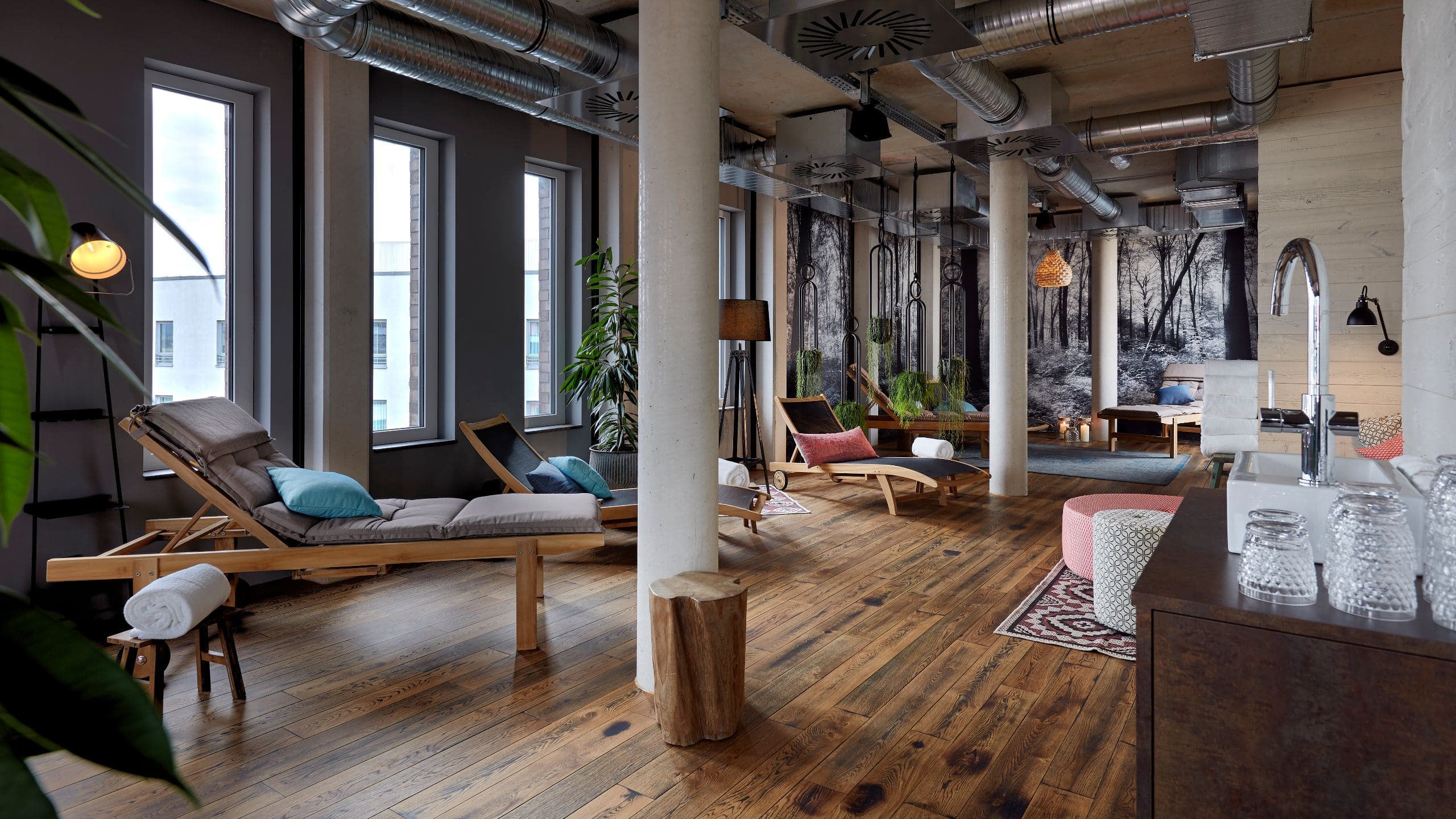 me and all hotel mainz Wellness Overview