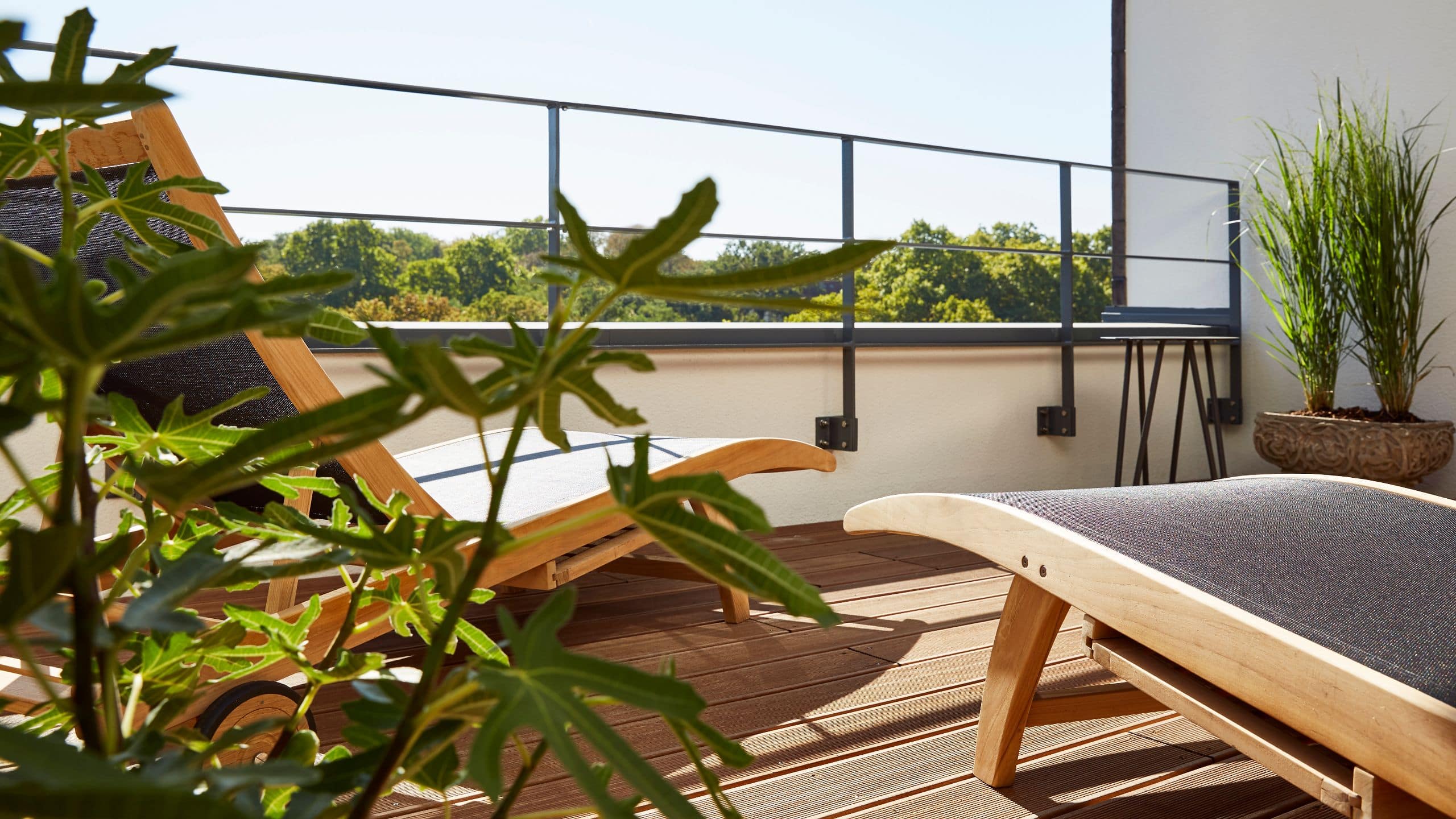 me and all hotel mainz Wellness Terrace