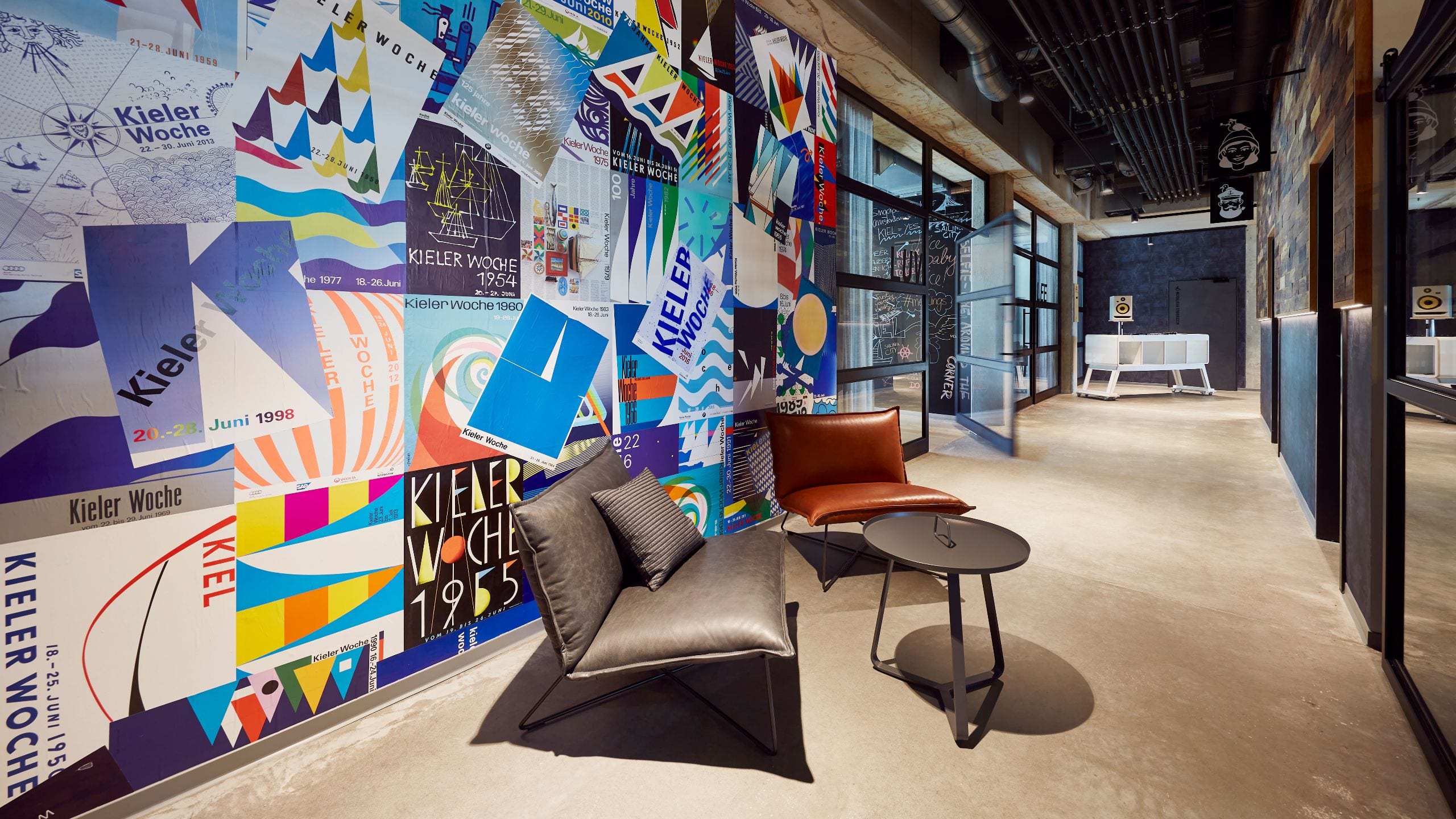 me and all hotel kiel Signature Wall