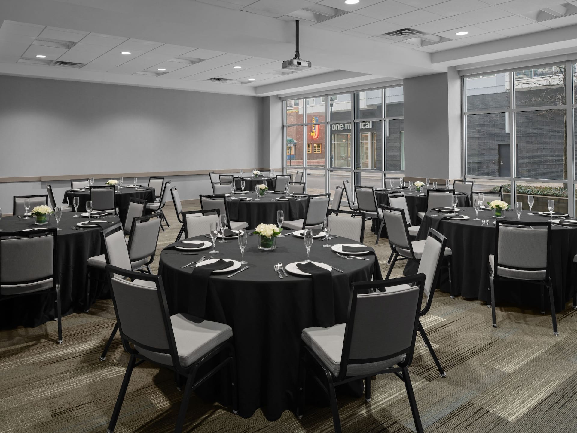 Hyatt House Raleigh North Hills Banquet Rounds