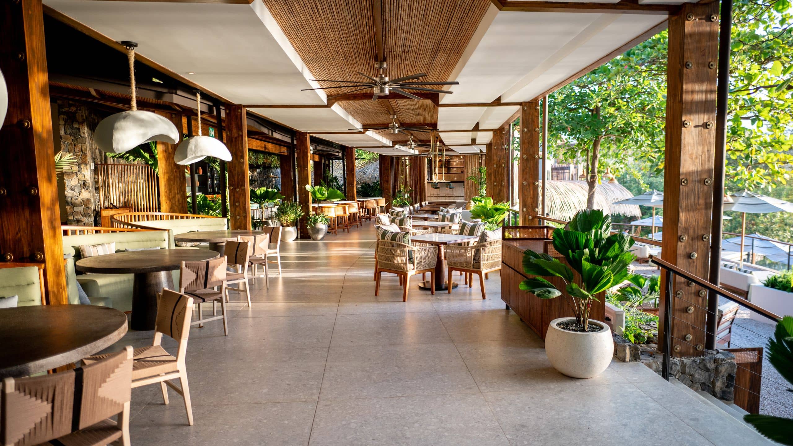 Andaz Costa Rica Resort at Peninsula Papagayo Ostra Dining Area