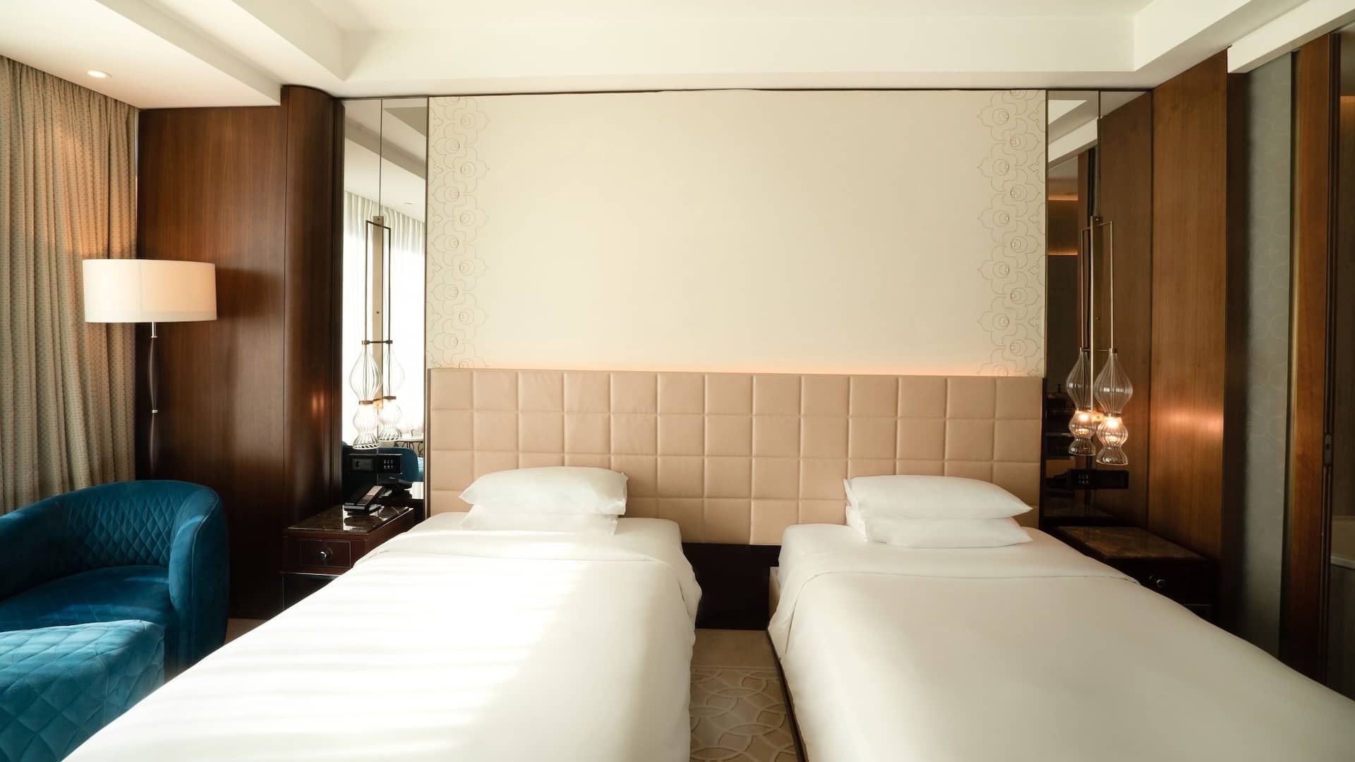 Hyatt Regency Istanbul Ataköy Club Access Guestroom Two Twin Beds