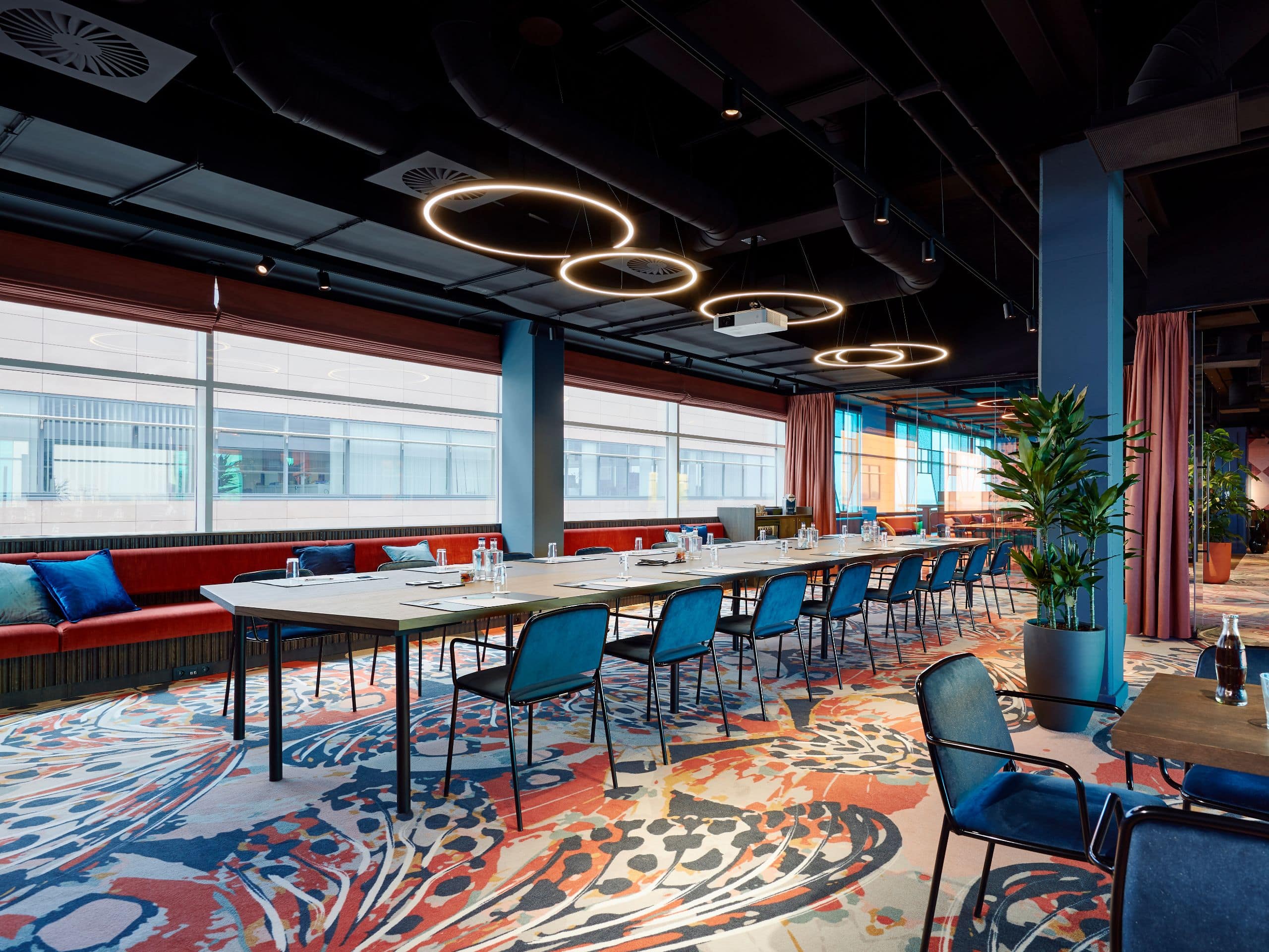 Lindner WTC Hotel & City Lounge Antwerp Skylounge Room Back View