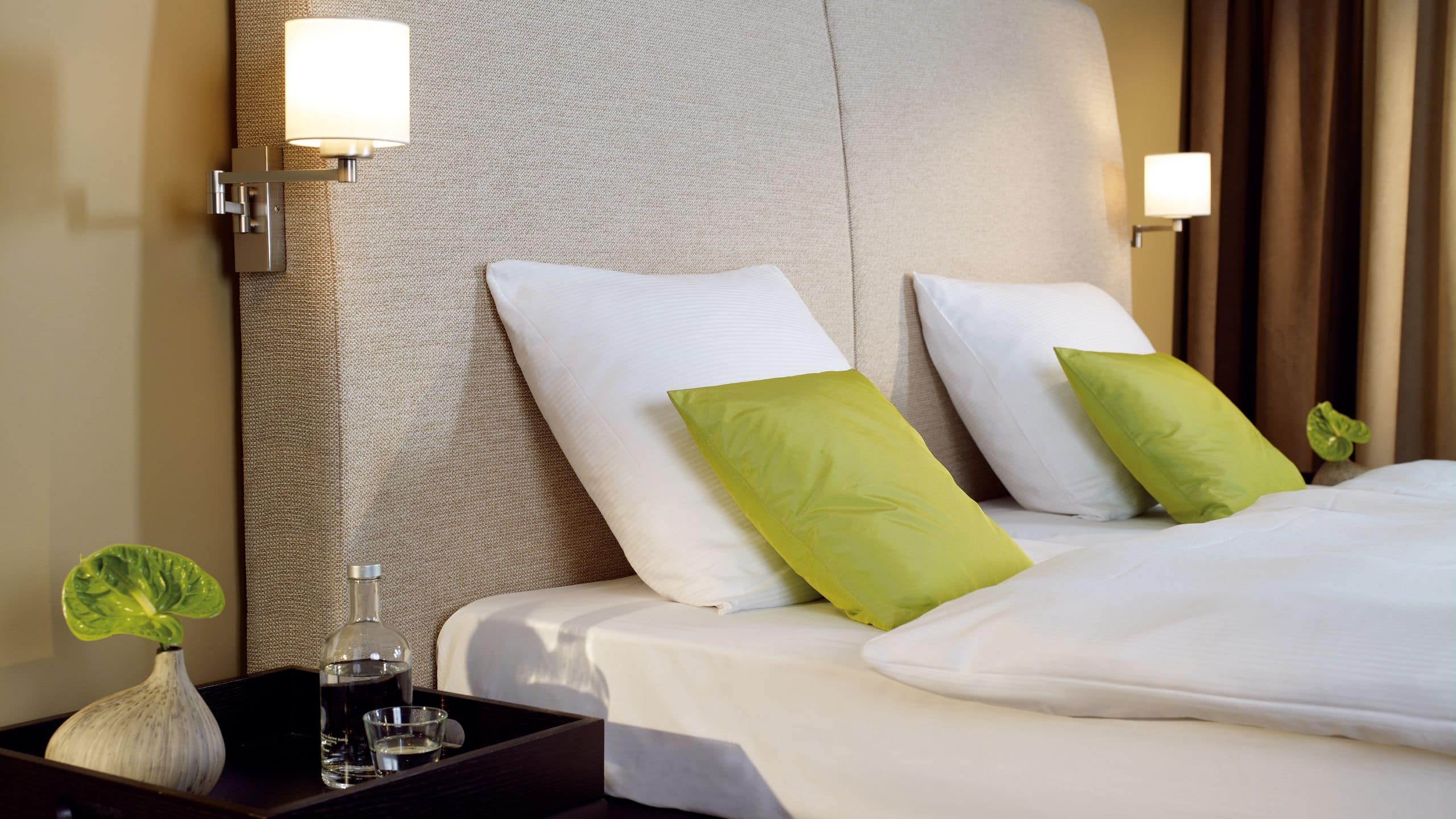 Lindner WTC Hotel & City Lounge Antwerp Two Twin Beds Cityview Balcony