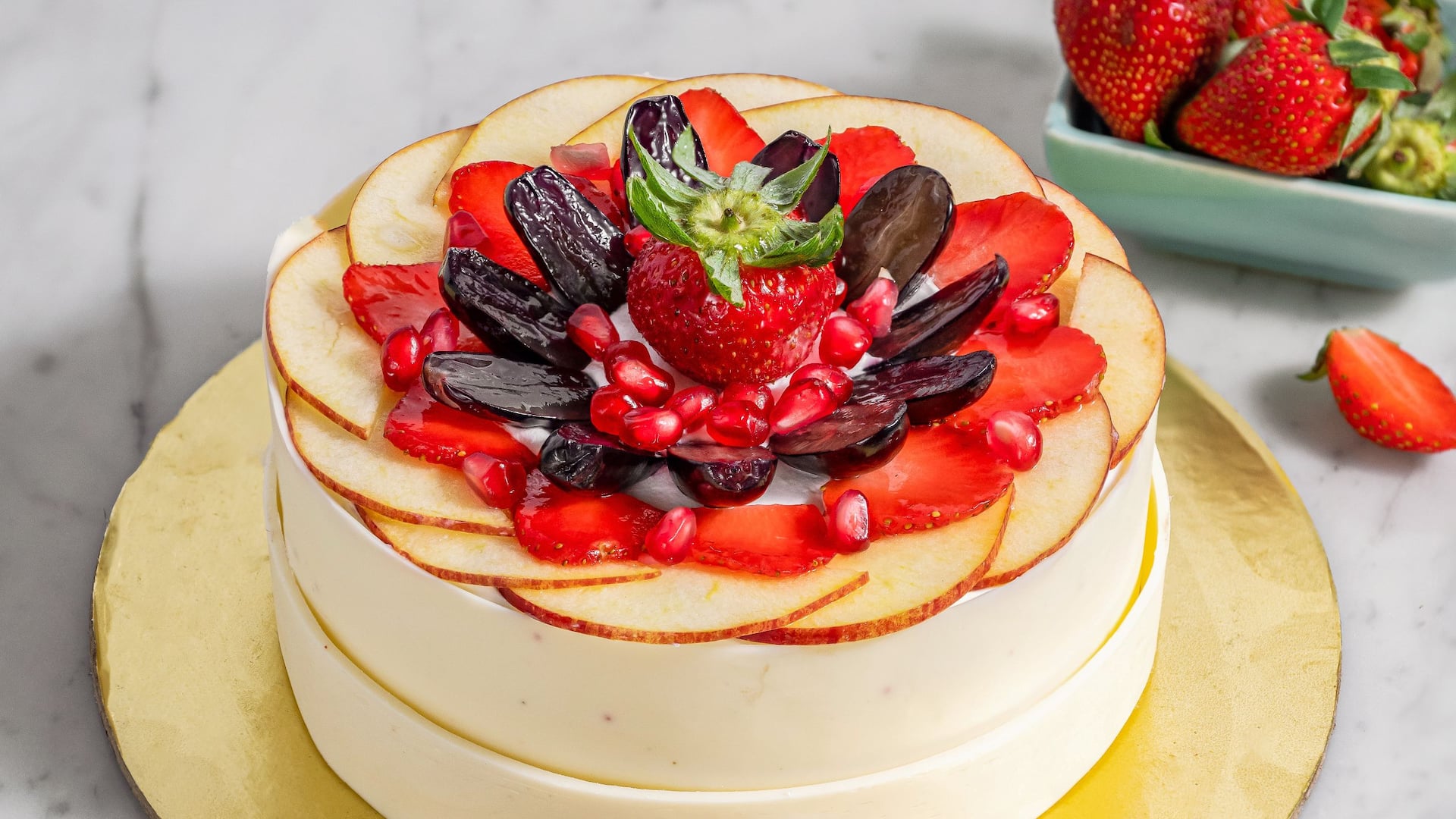 Hyatt Place Bharuch Fresh Cake