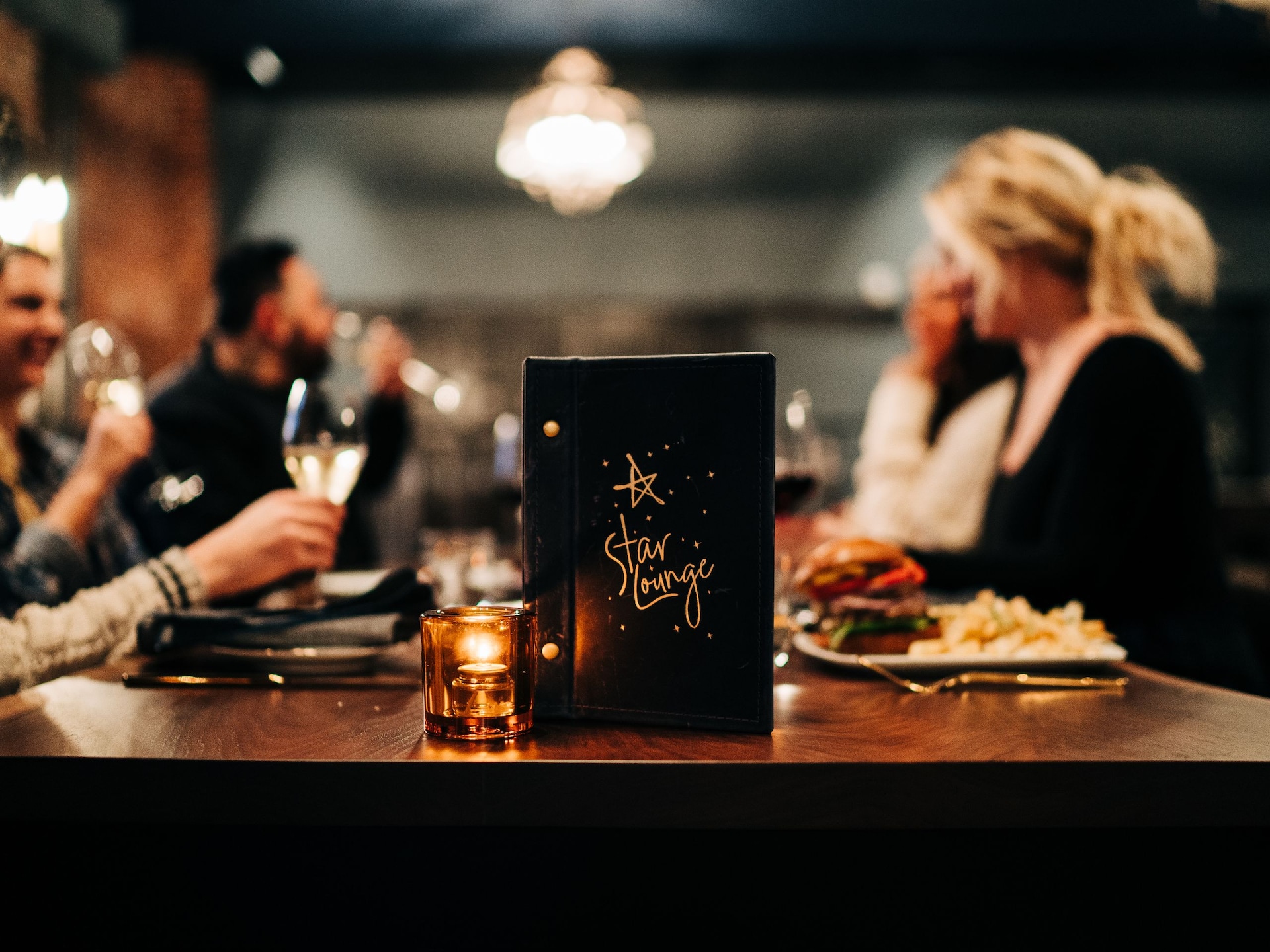 Hyatt House Sacramento / Midtown Star Lounge Restaurant