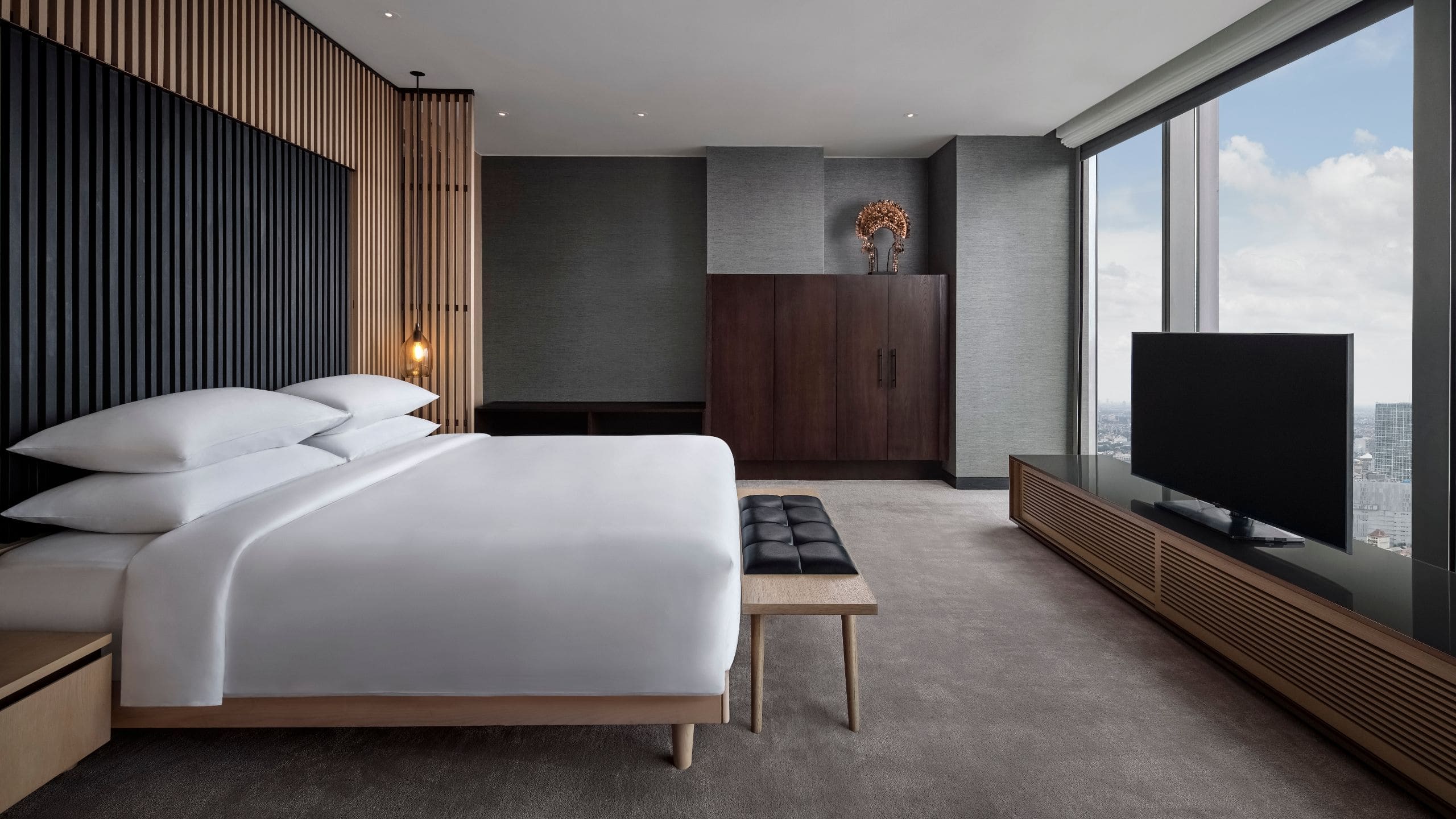 Park Hyatt Jakarta Diplomat Suite Bedroom