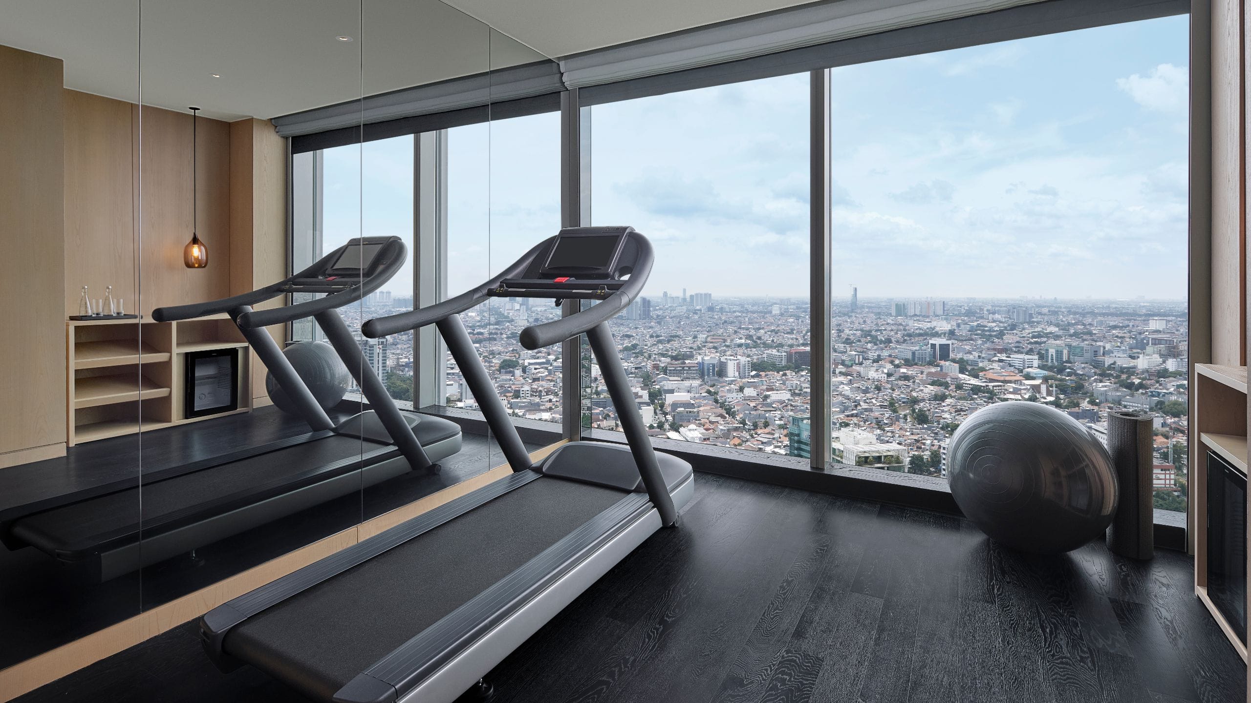 3 of 4 Park Hyatt Jakarta Diplomat Suite Private Gym