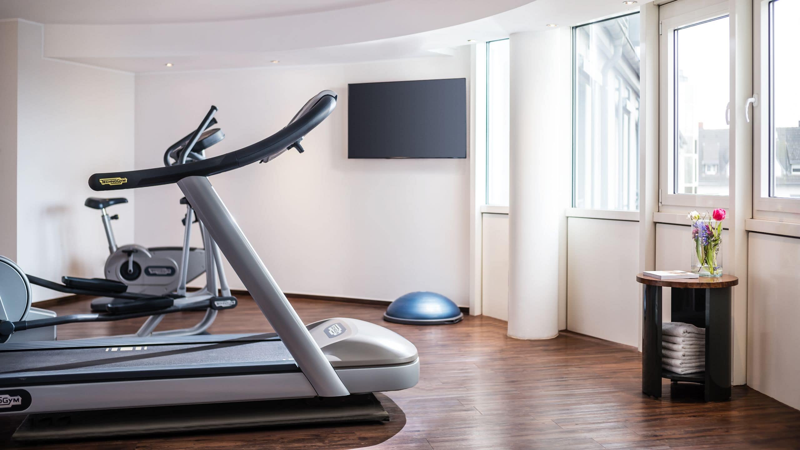 Lindner Hotel Airport Gym Equipment