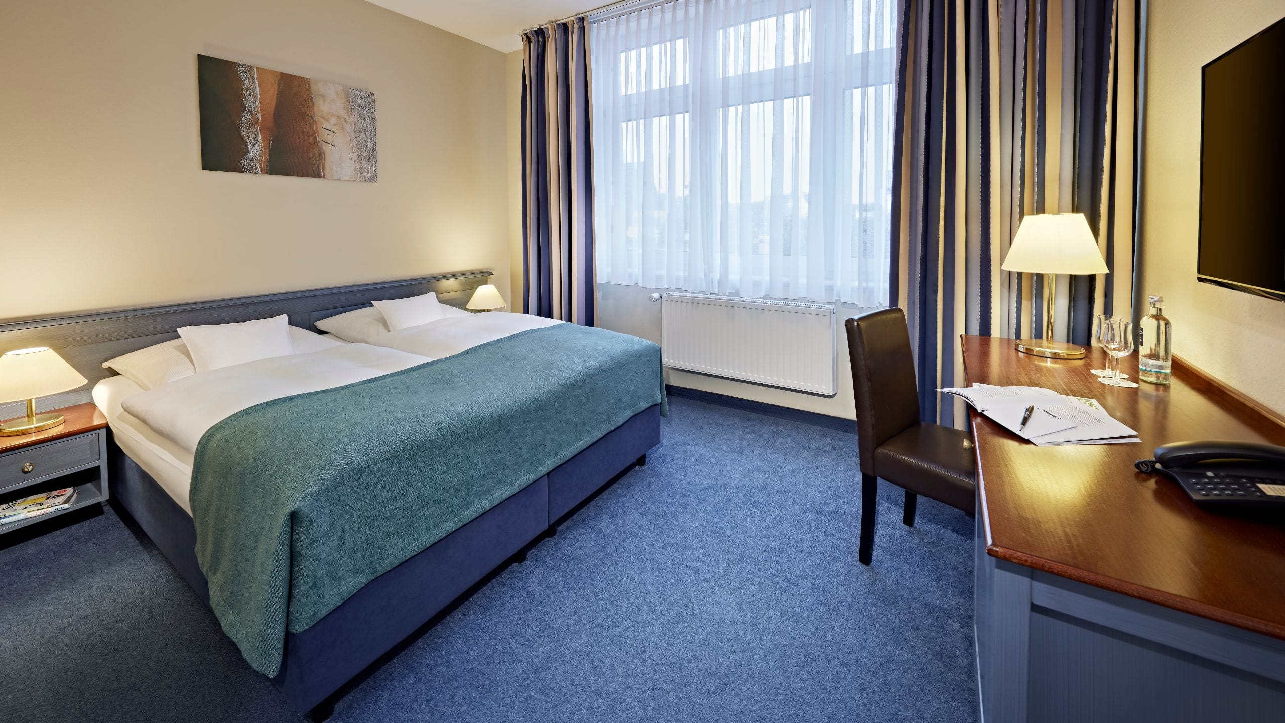 Lindner Strand Hotel Windrose One Bedroom Suite Bed