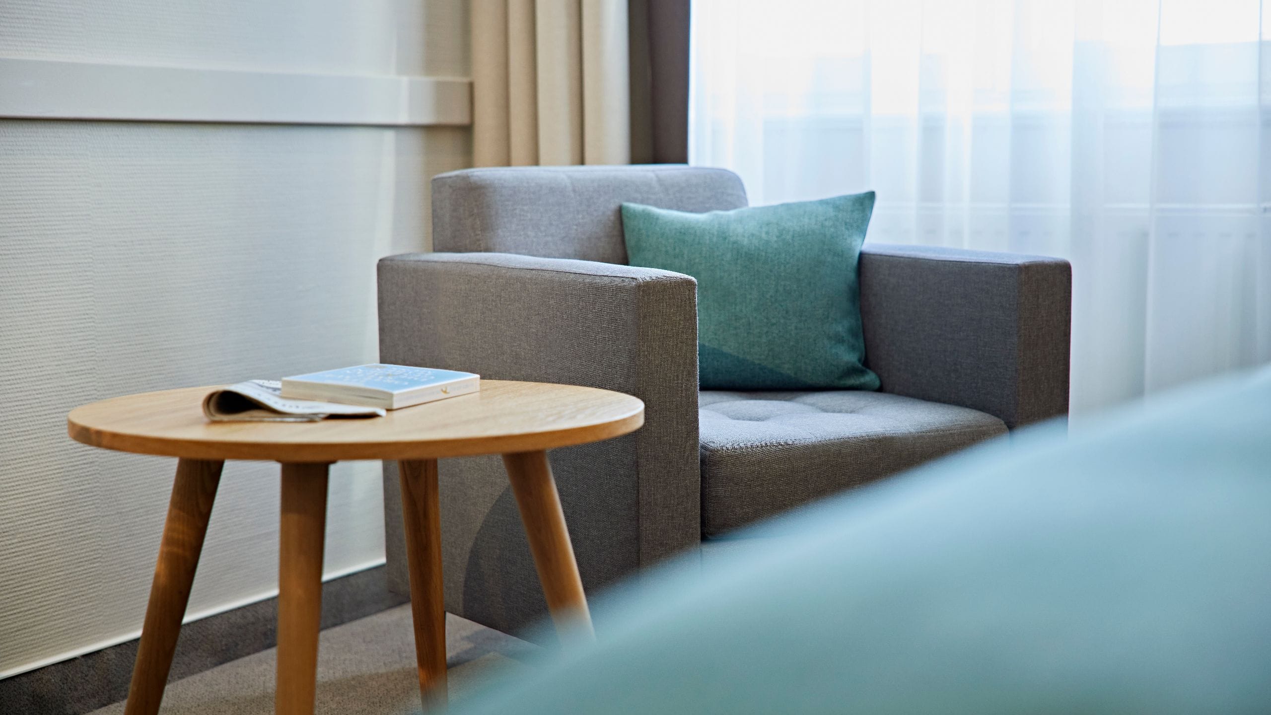 Lindner Strand Hotel Windrose One King Bed Deluxe Chair