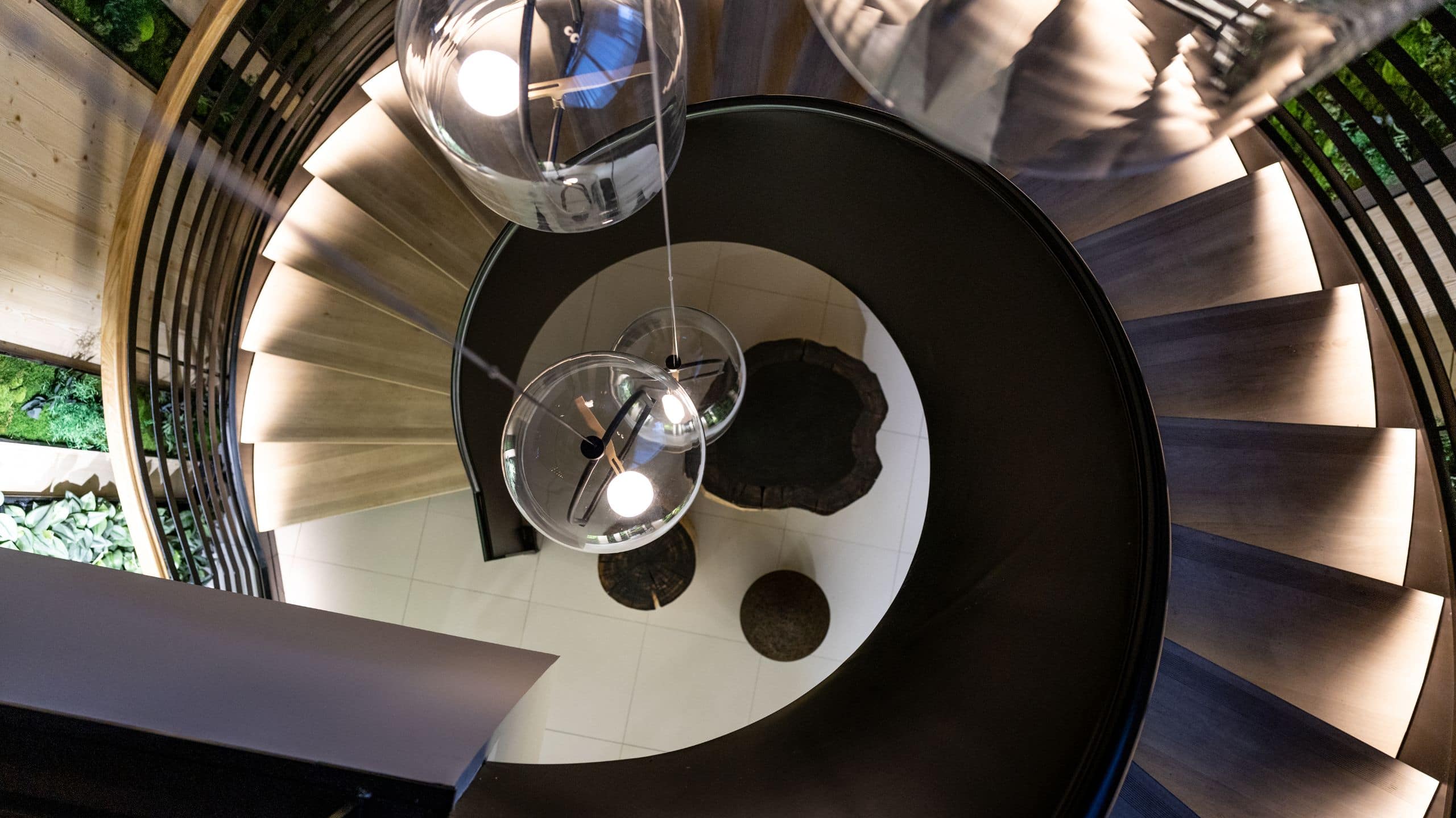 FirstName Bordeaux Stairs Clement Roy