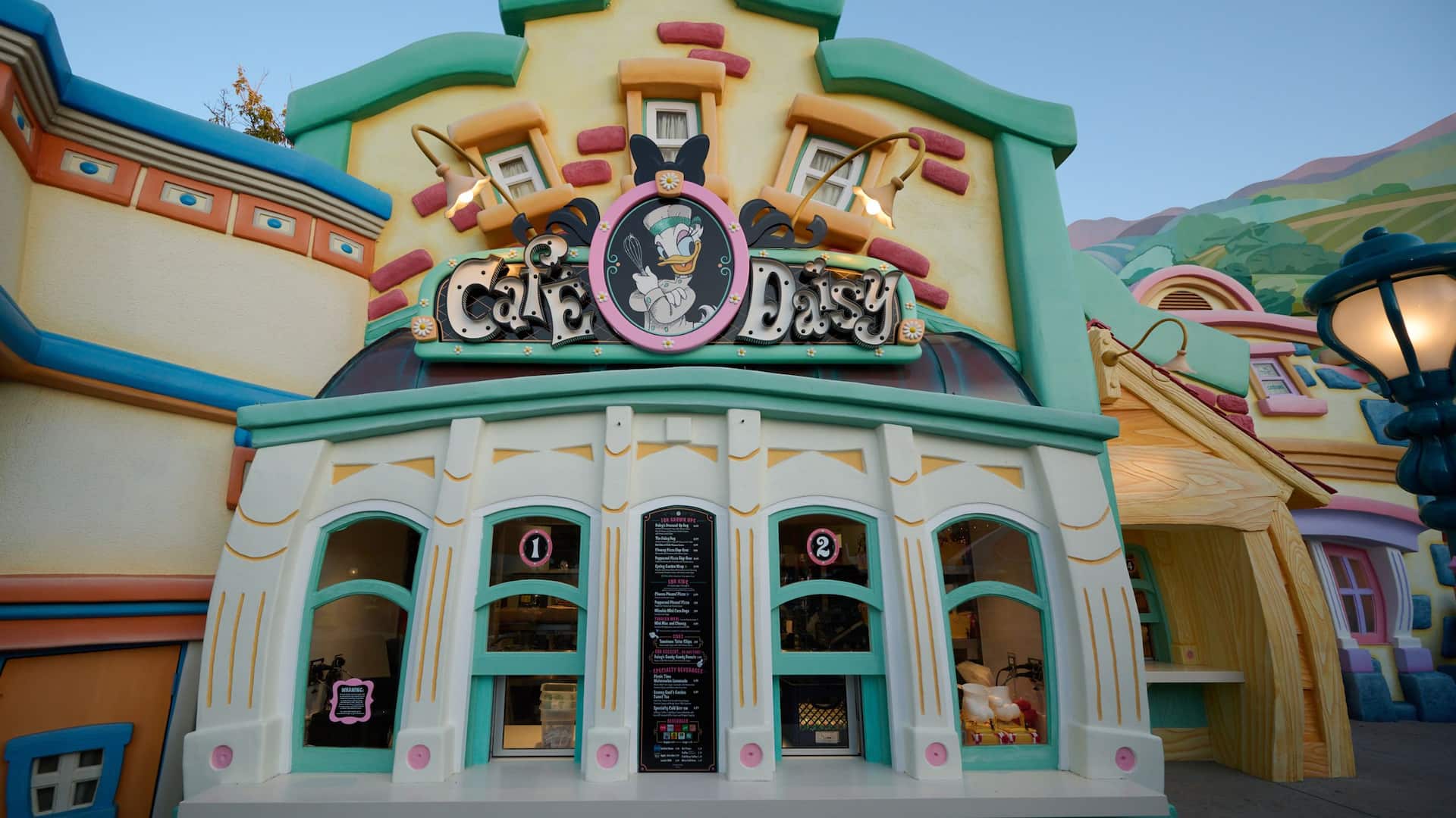 Hyatt Regency Orange County Disneyland Toontown Cafe Daisy