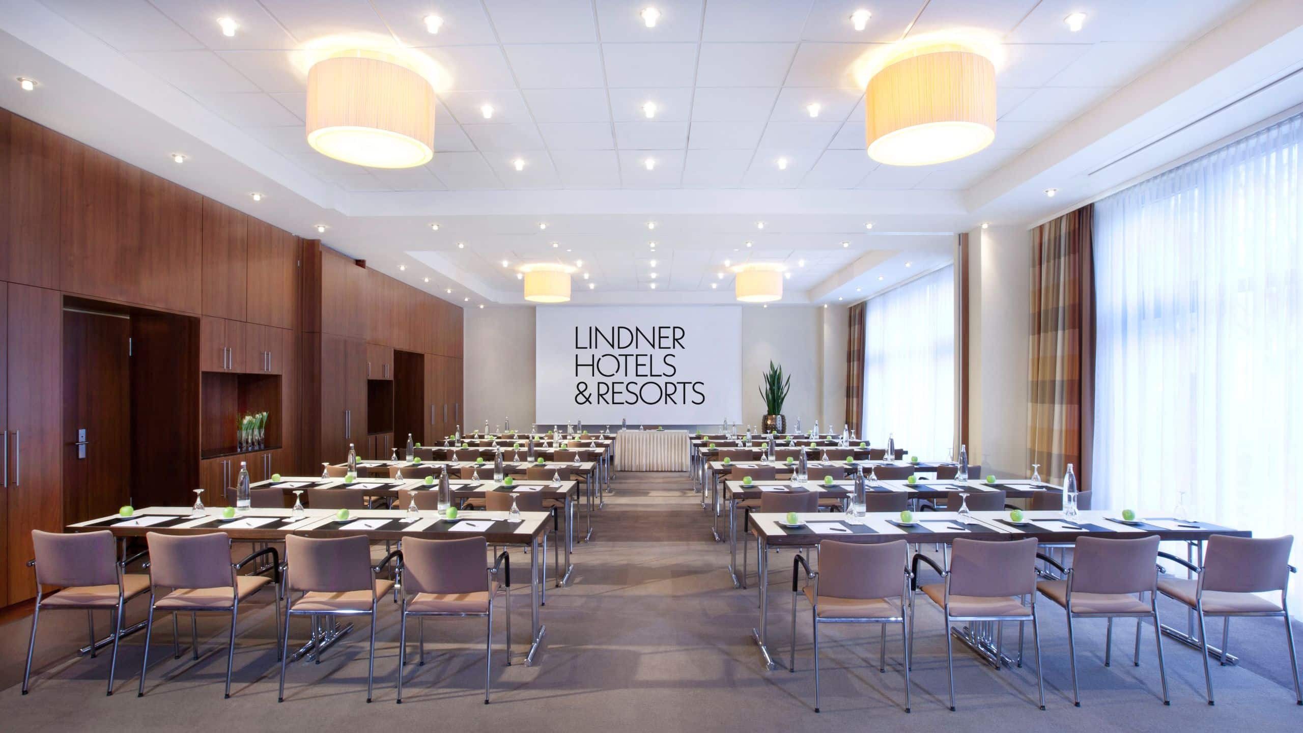 1 von 1 Lindner Hotel Am Michel Meeting Room Lotse Seiler