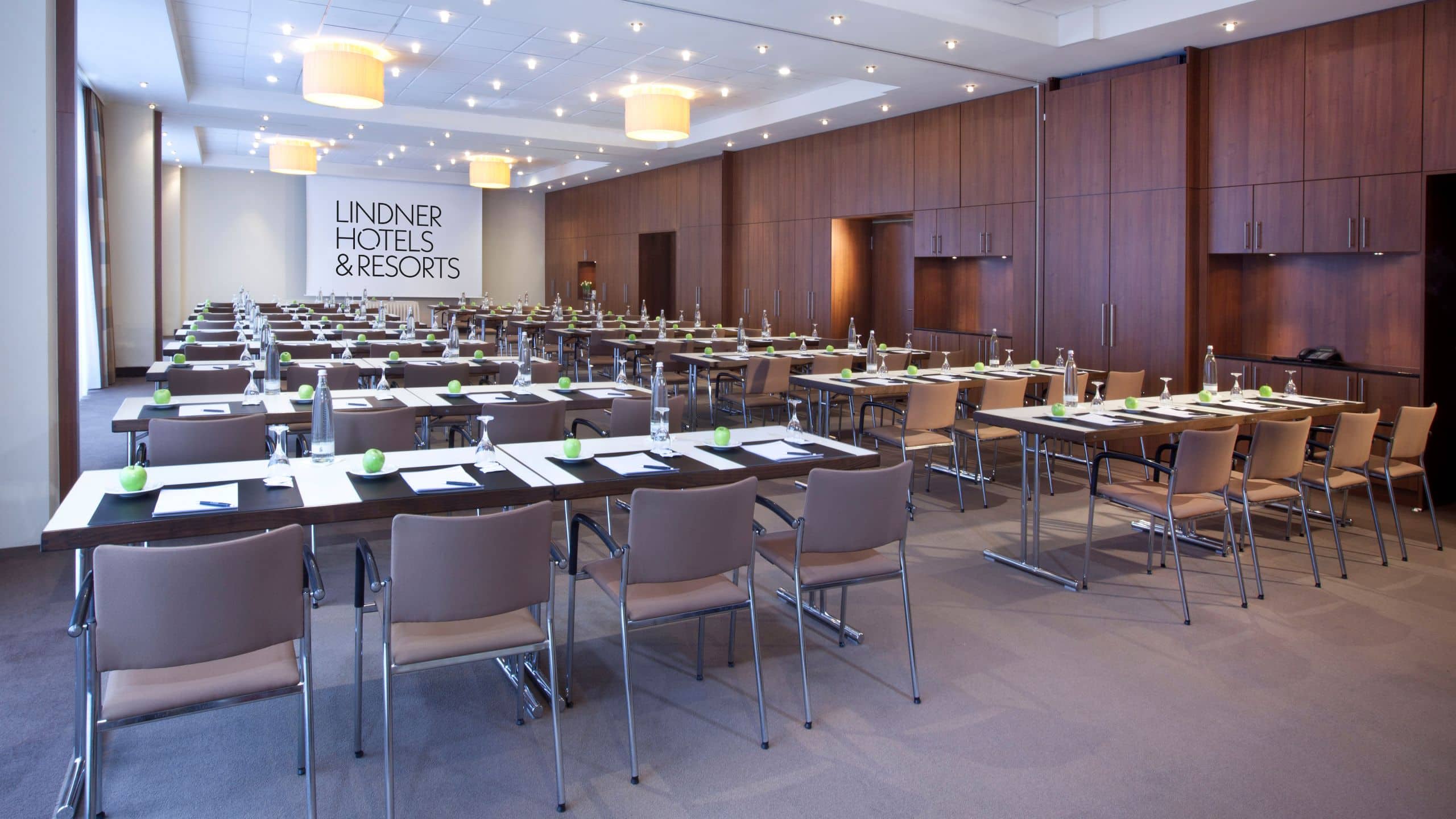Lindner Hotel Am Michel Meeting Room Reeper Seiler Lotse