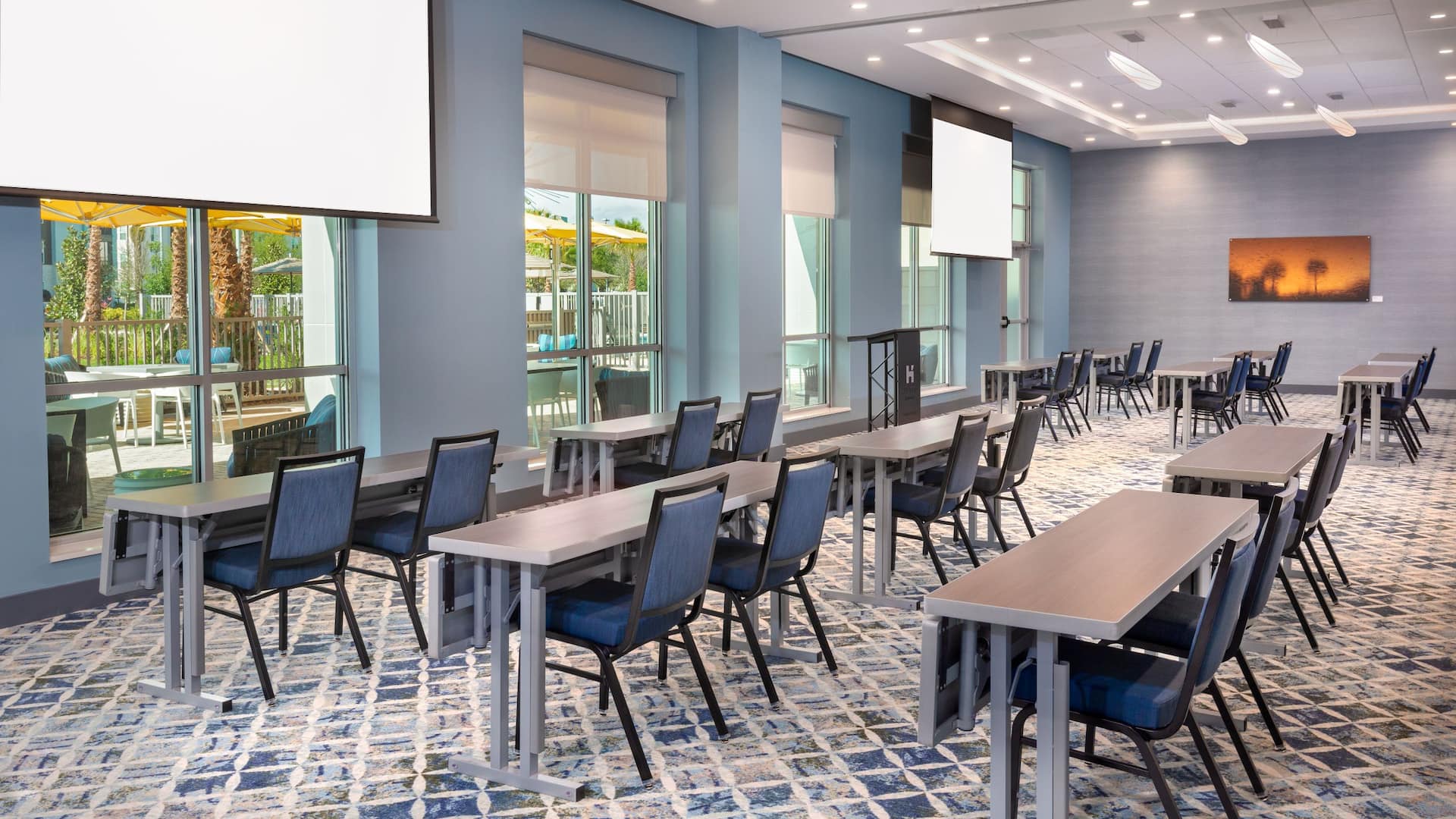 Hyatt House Orlando Airport Gateway Meeting Classroom