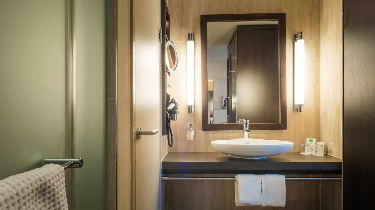 Two Twin Beds Bathroom
