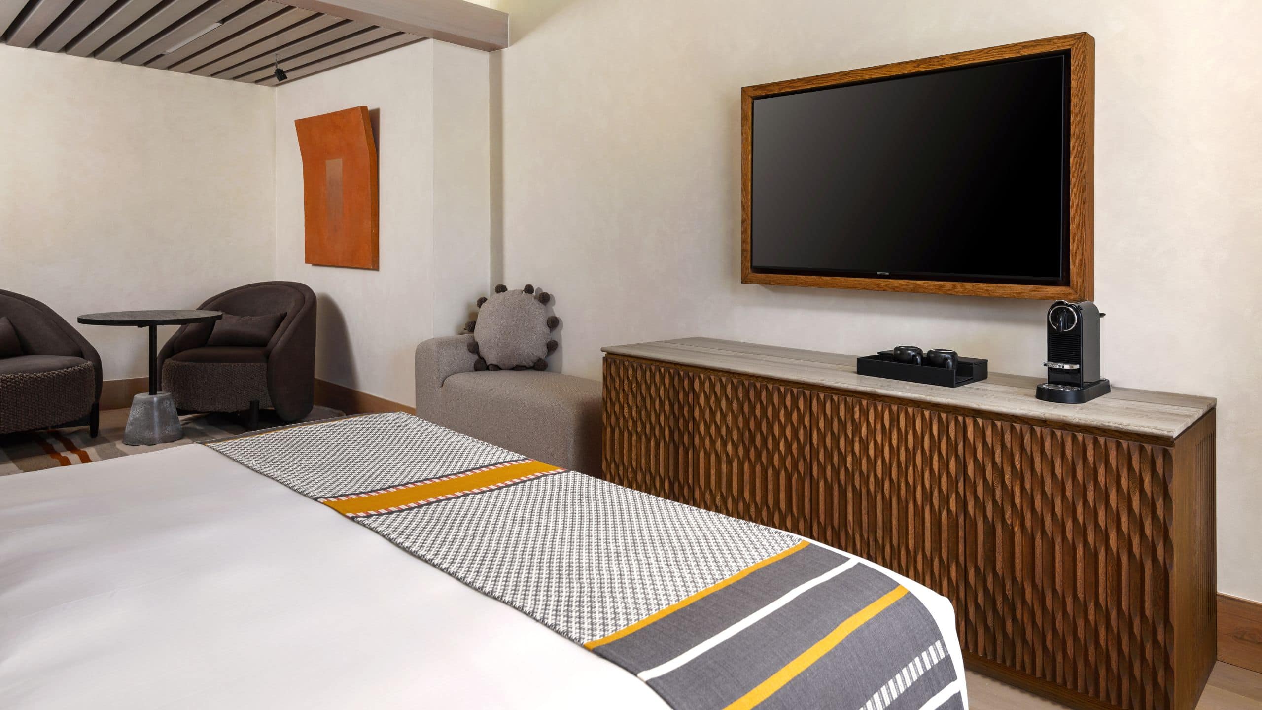 Numu Boutique Hotel San Miguel de Allende Deluxe King Guestroom Seating Area