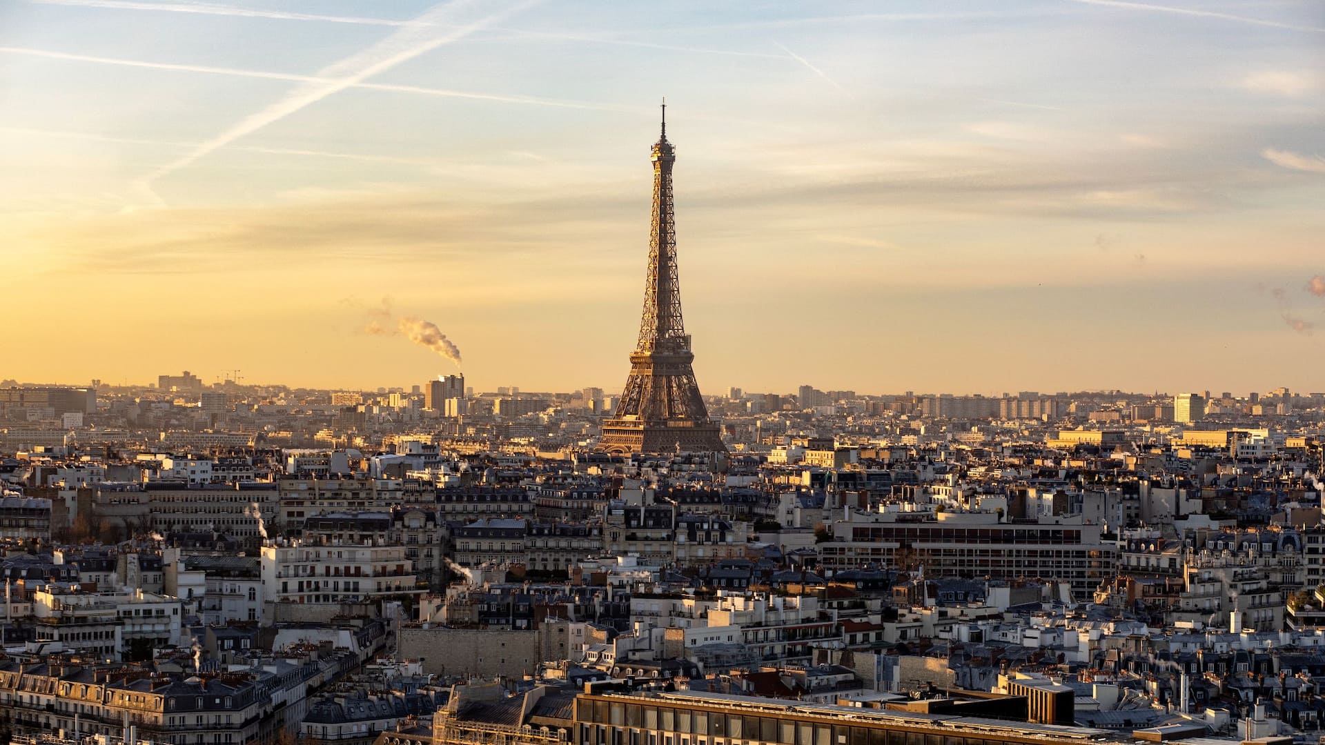 Hyatt Regency Paris Étoile Windo Eiffel Tower View